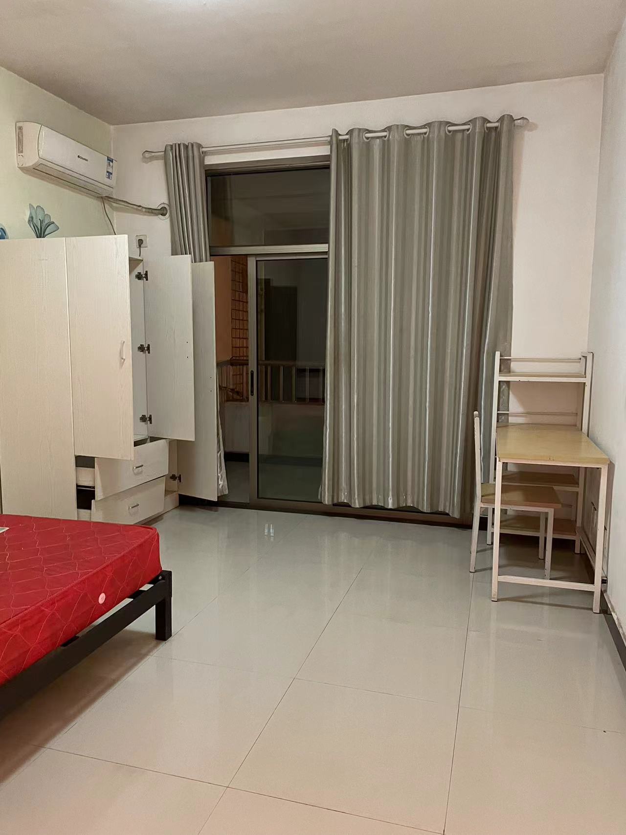 一六三家园  1室2厅1卫    800.0元/月 一六三家园  1室2厅1卫    800.0元/月室内图