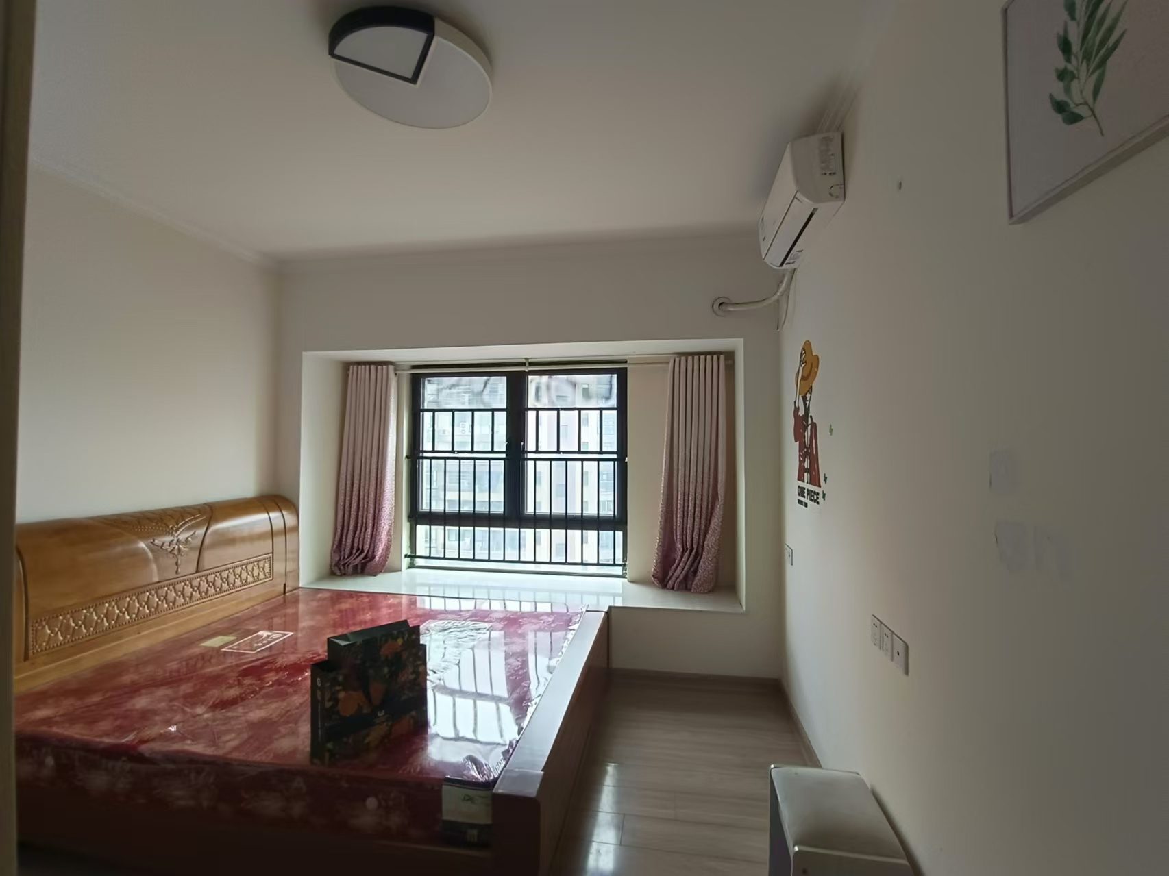 碧桂园公园壹号(凯怡茗苑)  3室2厅1卫    2200.0元/月 碧桂园公园壹号(凯怡茗苑)  3室2厅1卫    2200.0元/月室内图