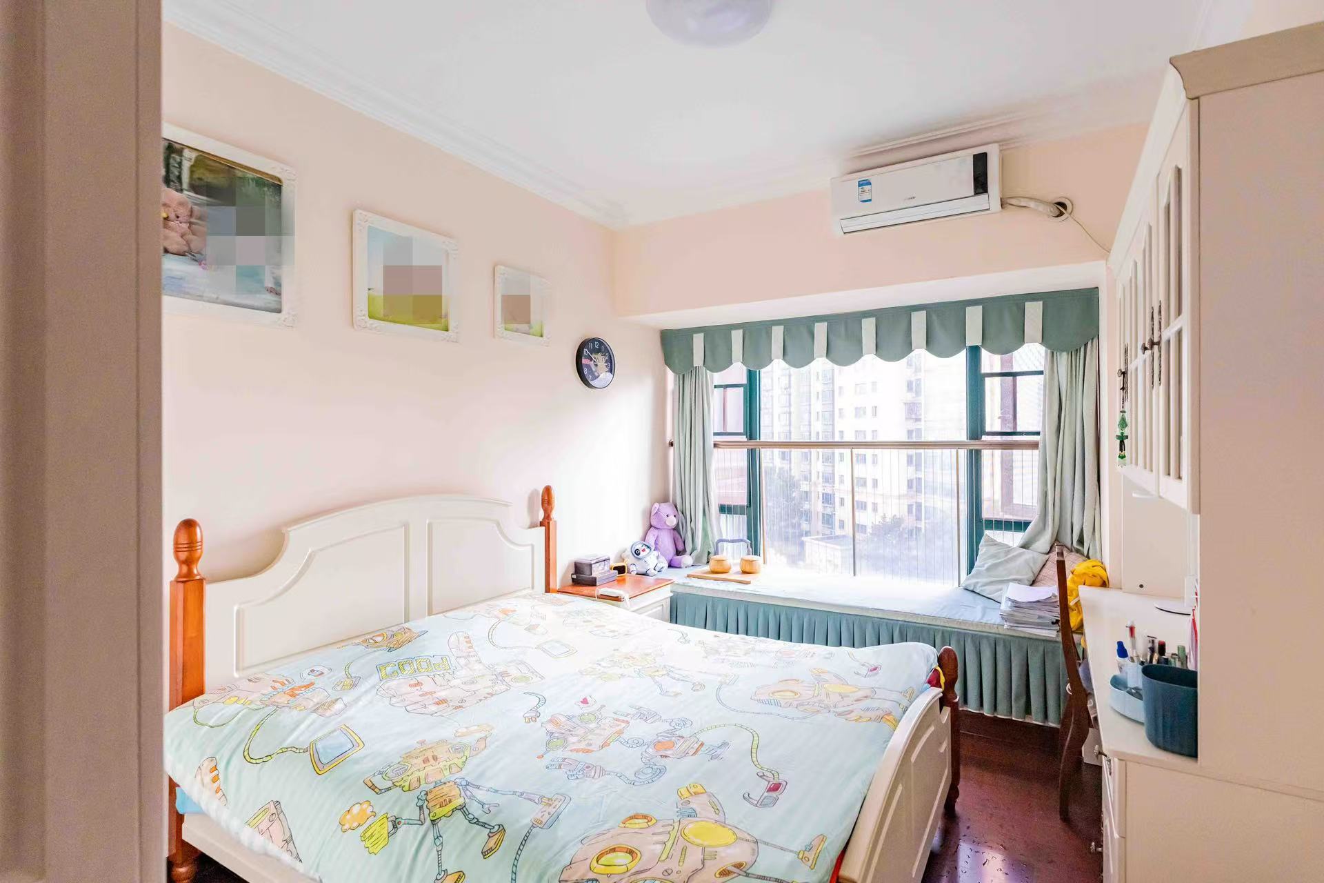 恒大雅苑 3室2厅2卫 3000.0元/月 恒大雅苑 3室2厅2卫 3000.0元/月室内图