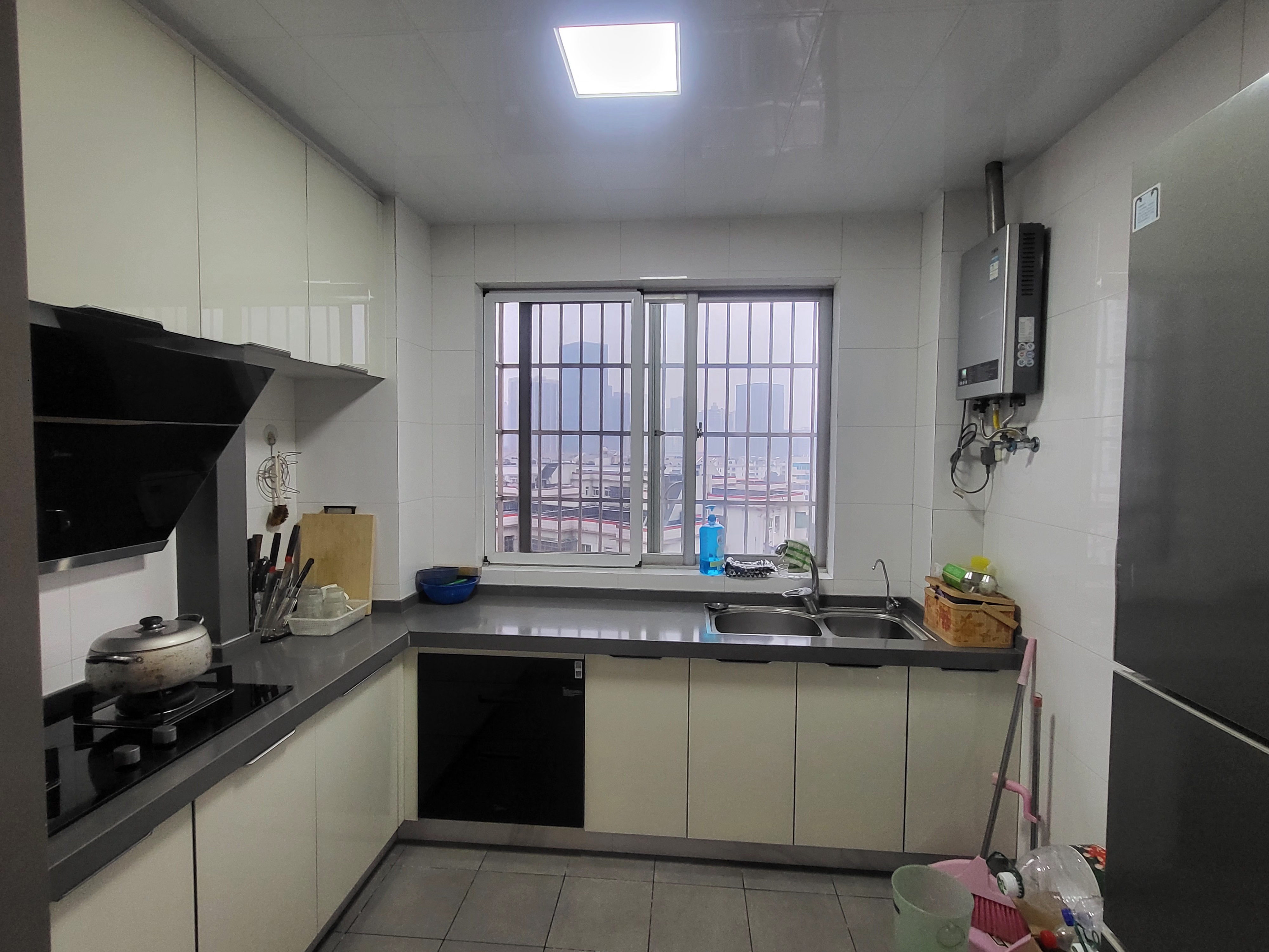 国脉家园 3室2厅2卫 70.0万 国脉家园 3室2厅2卫 70.0万室内图