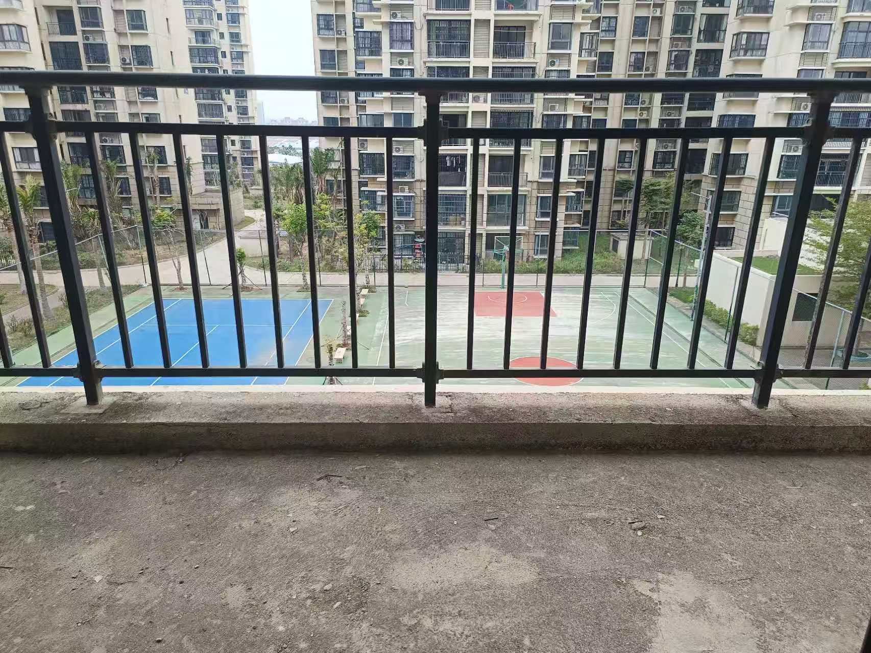 滨江景苑  3室2厅2卫    123.0万 滨江景苑  3室2厅2卫    123.0万室内图