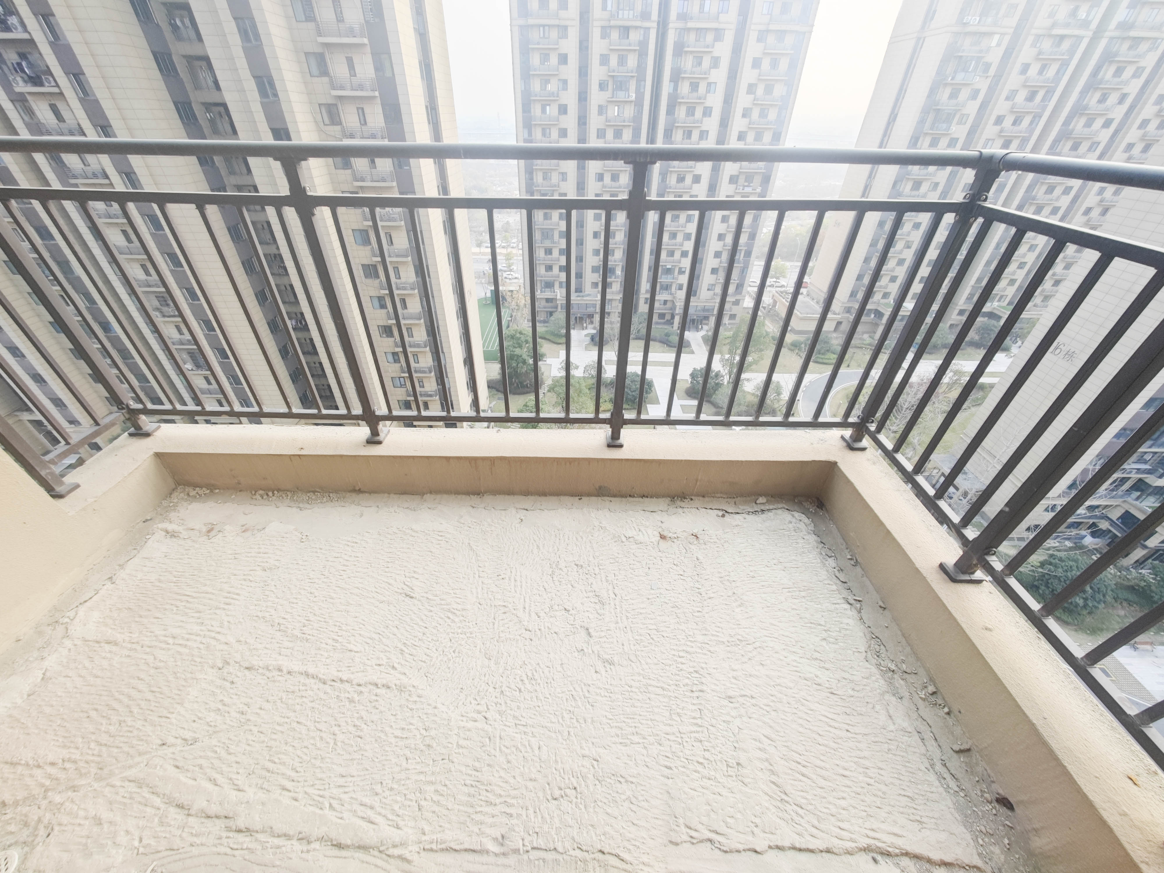 保利东郡  3室2厅1卫    52.0万 保利东郡  3室2厅1卫    52.0万其他