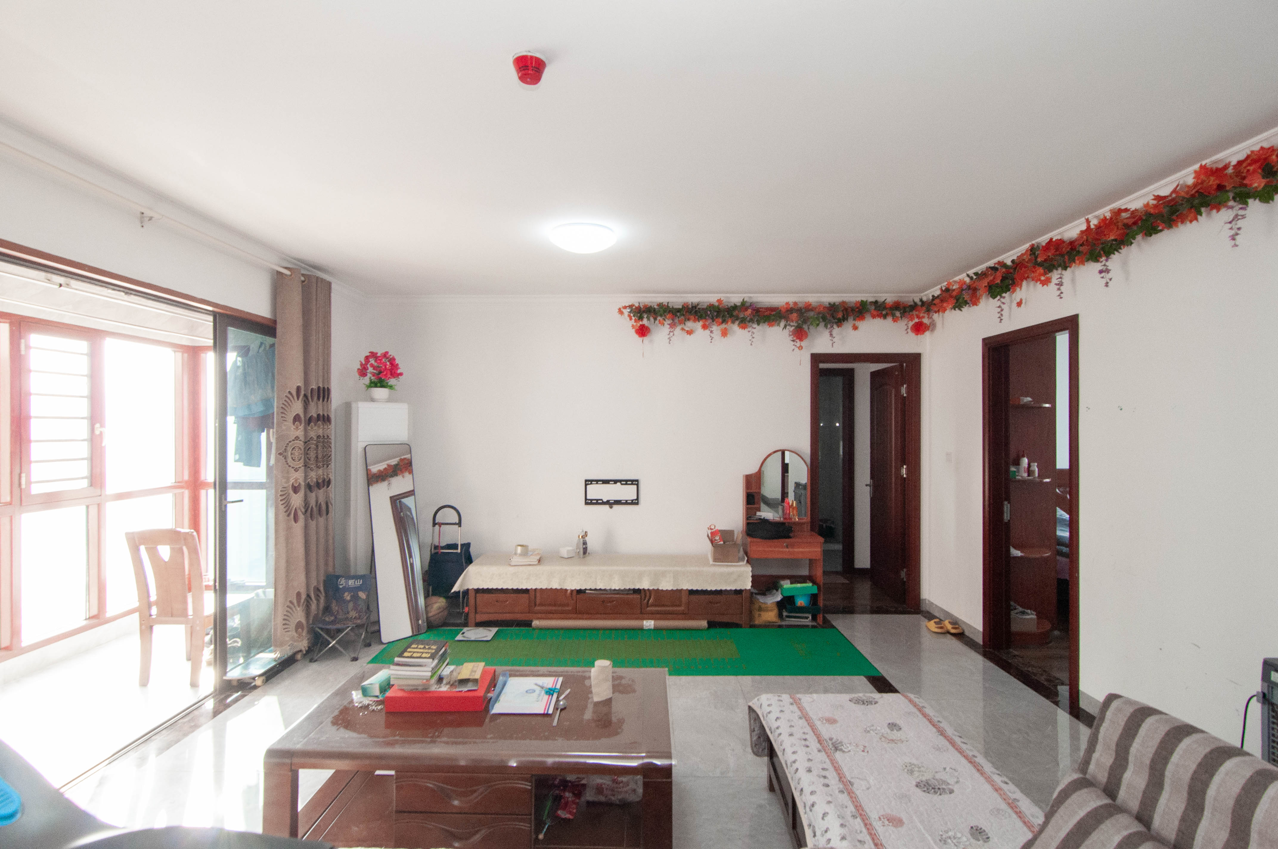 佳兆业云顶梅溪湖(佳兆业梅溪荟) 4室2厅2卫 179.0万 佳兆业云顶梅溪湖(佳兆业梅溪荟) 4室2厅2卫 179.0万客厅