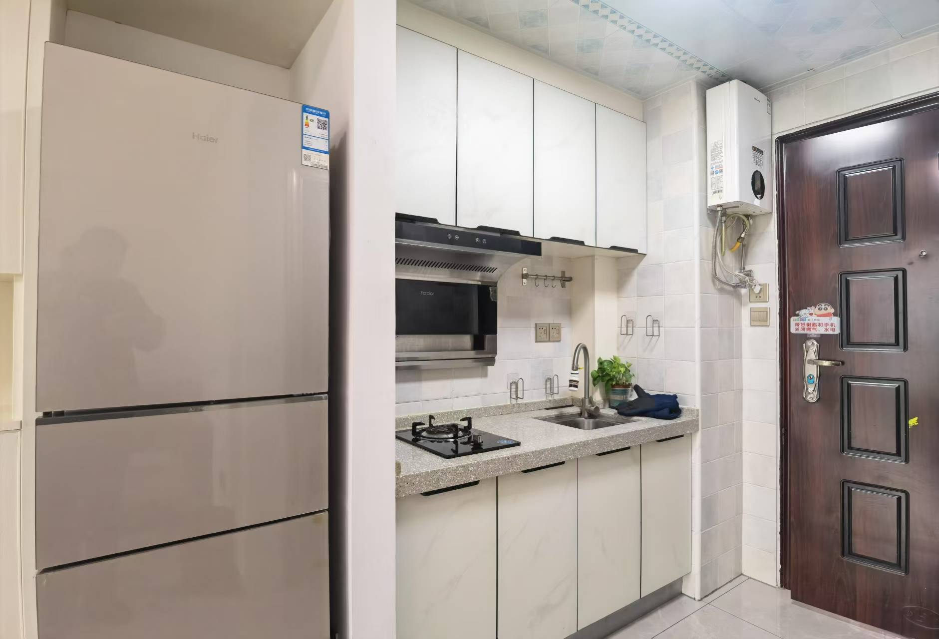 康城上品  1室1厅1卫    1100.0元/月 康城上品  1室1厅1卫    1100.0元/月室内图