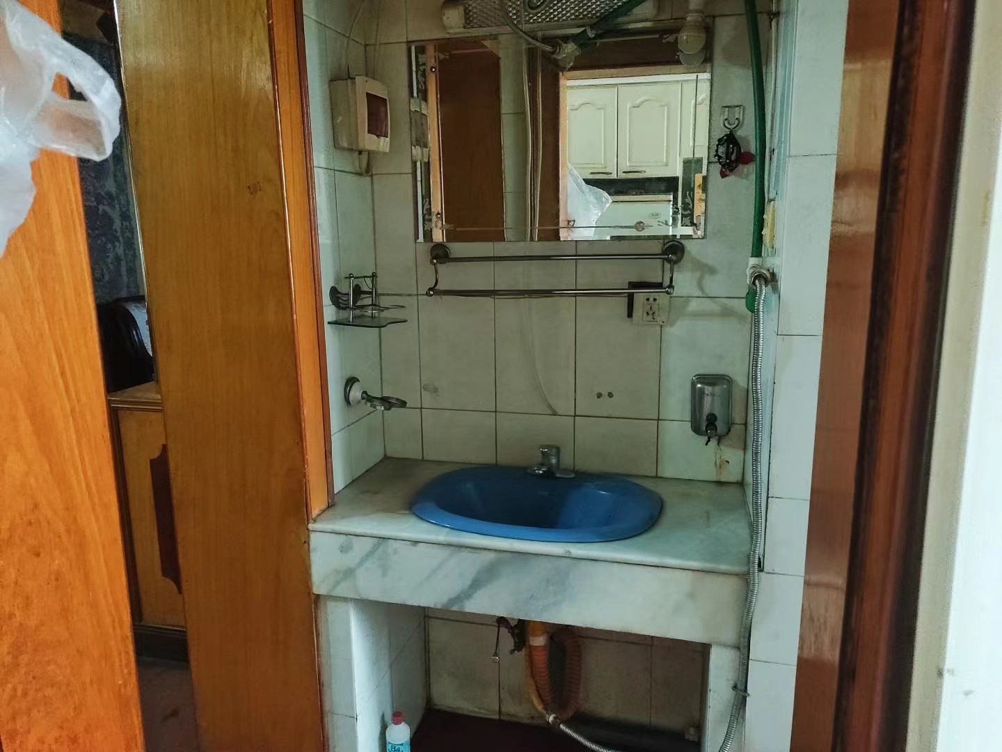 联运公司宿舍 3室1厅1卫 1500.0元/月 联运公司宿舍 3室1厅1卫 1500.0元/月室内图