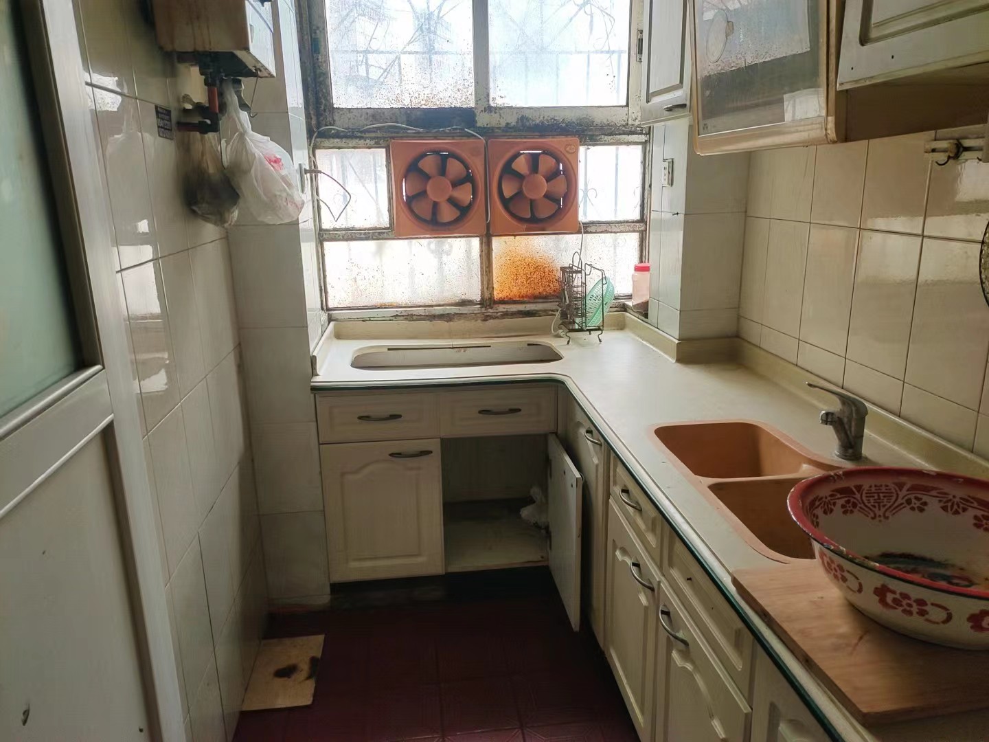 联运公司宿舍 3室1厅1卫 1500.0元/月 联运公司宿舍 3室1厅1卫 1500.0元/月室内图