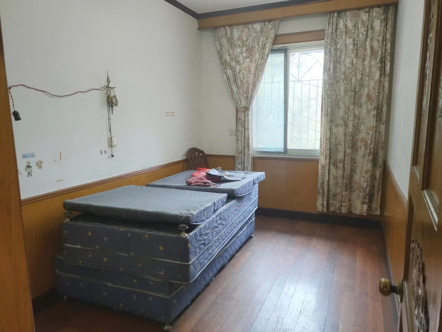 联运公司宿舍 3室1厅1卫 1500.0元/月 联运公司宿舍 3室1厅1卫 1500.0元/月室内图