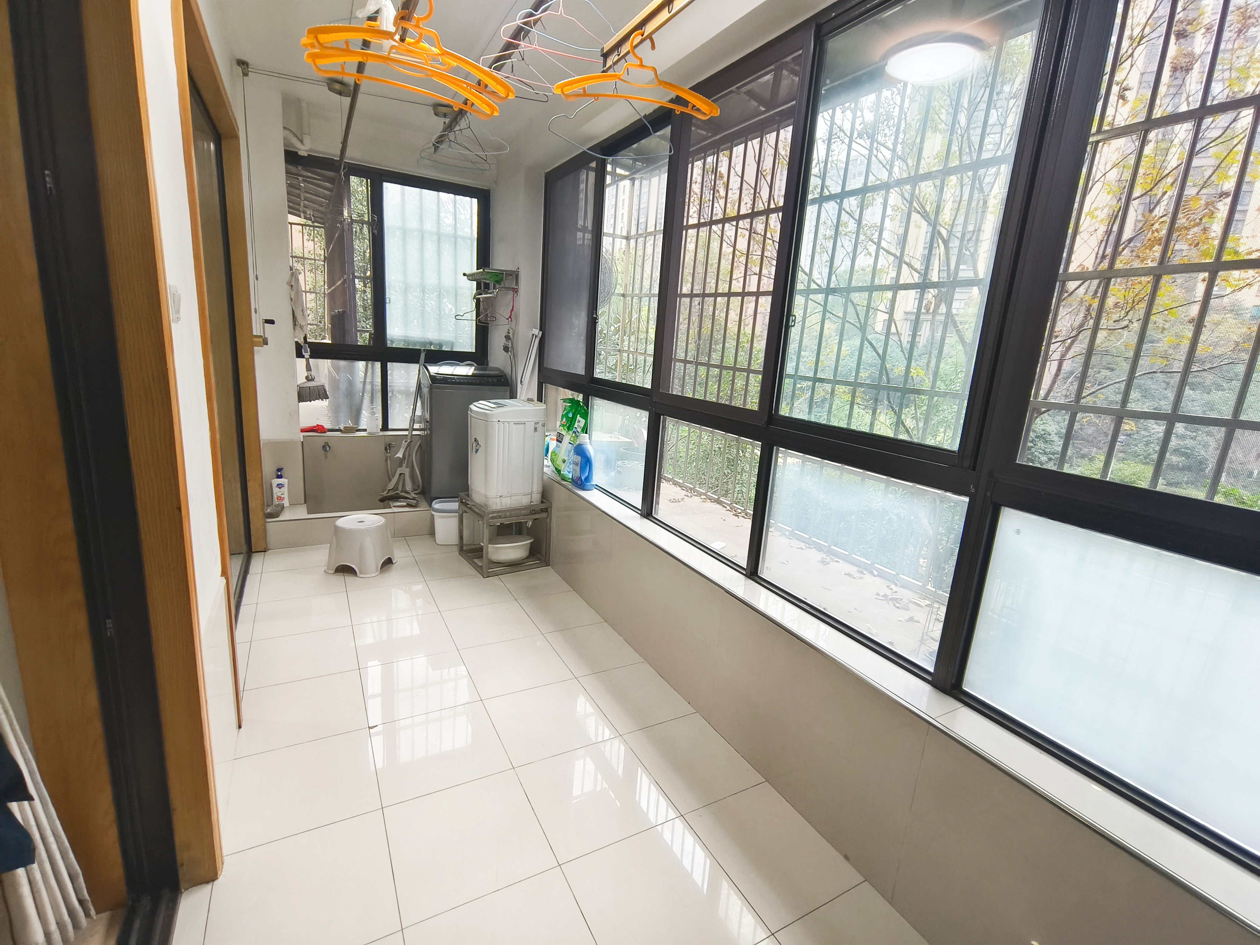 华润凤凰城三期  4室2厅2卫    2800.0元/月室内图