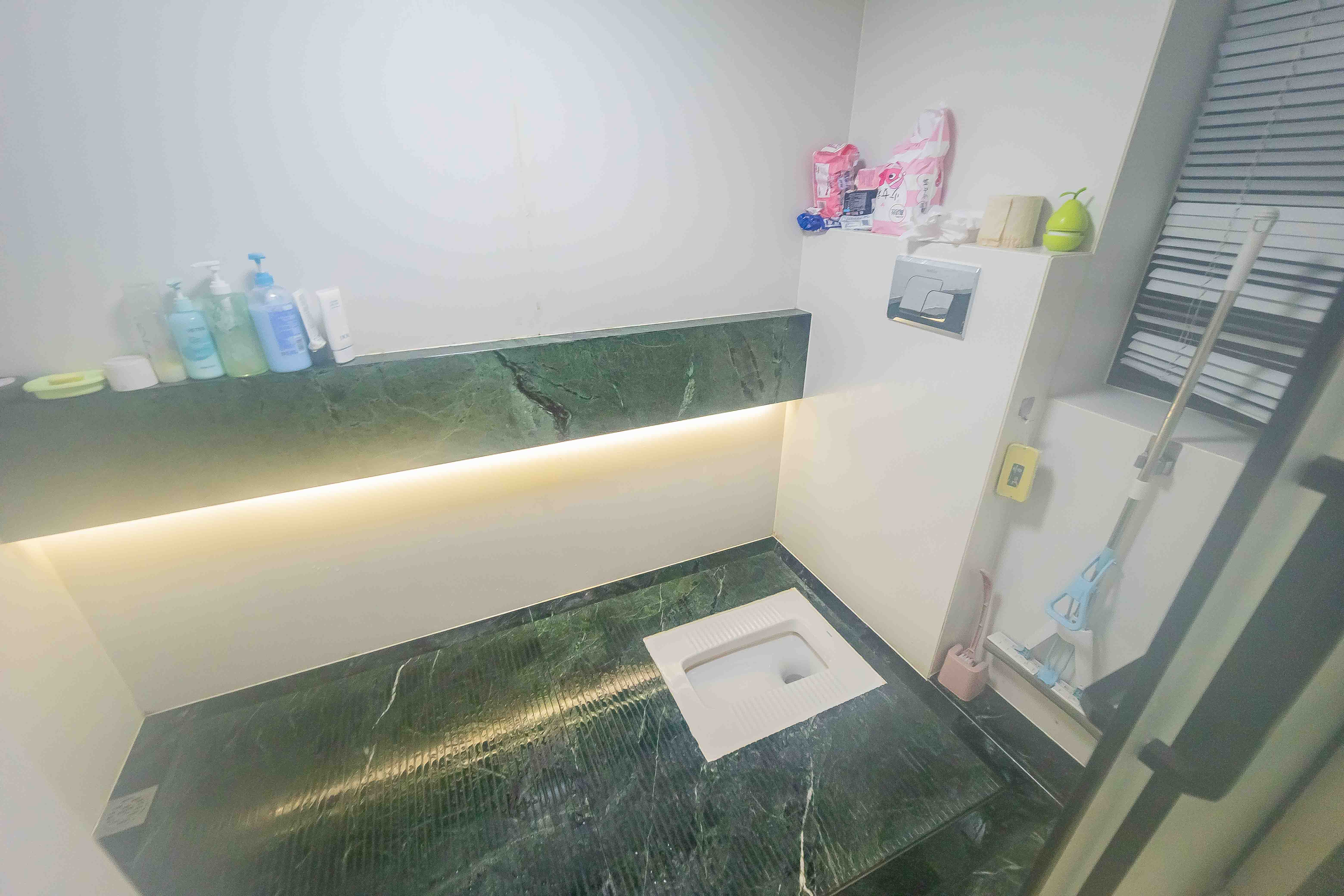 中国农业发展银行机关宿舍  3室2厅1卫   155.00万其他
