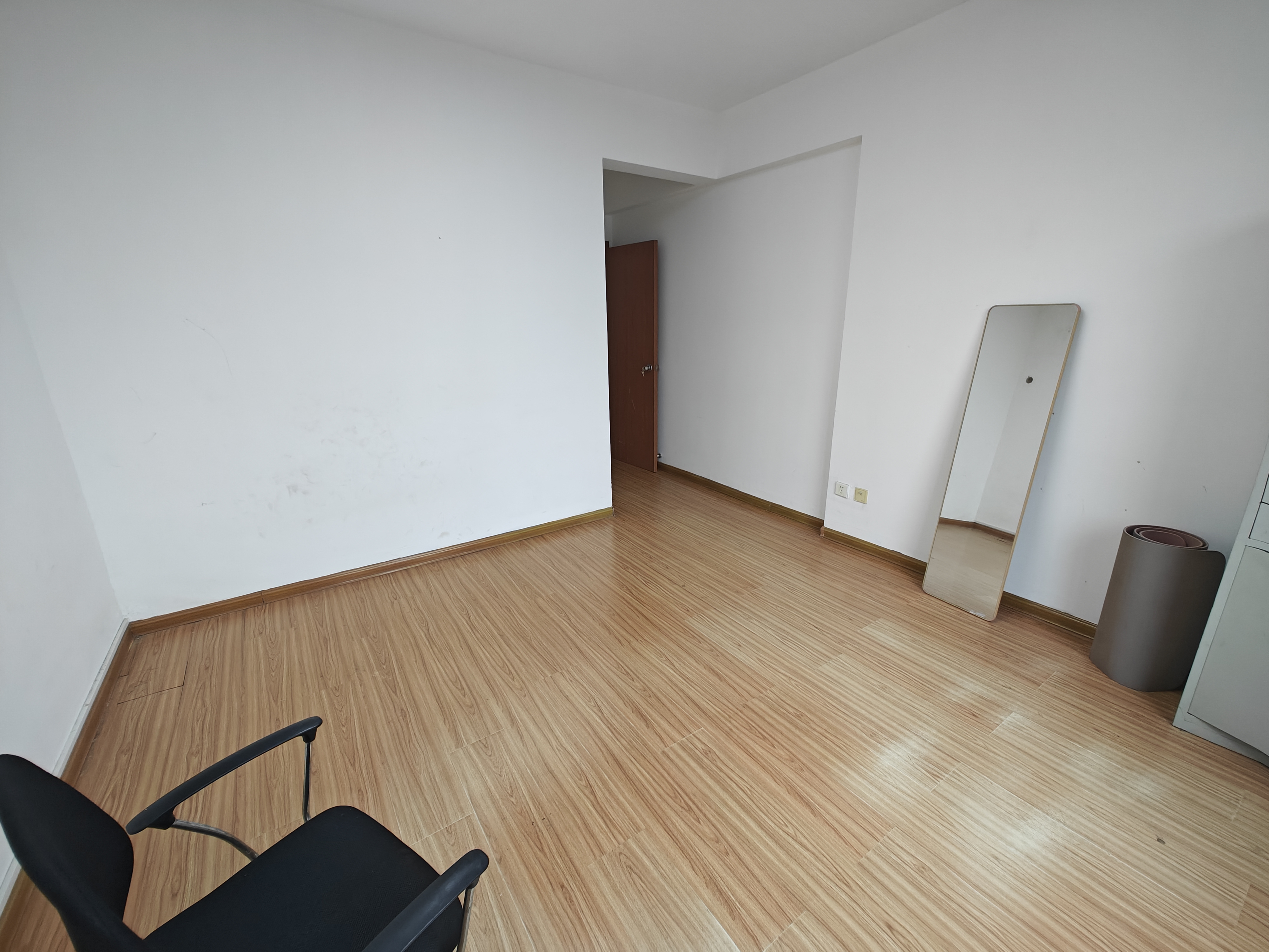 湘域城邦(湘域国际中心) 3室2厅1卫 4500.0元/月 湘域城邦(湘域国际中心) 3室2厅1卫 4500.0元/月室内图