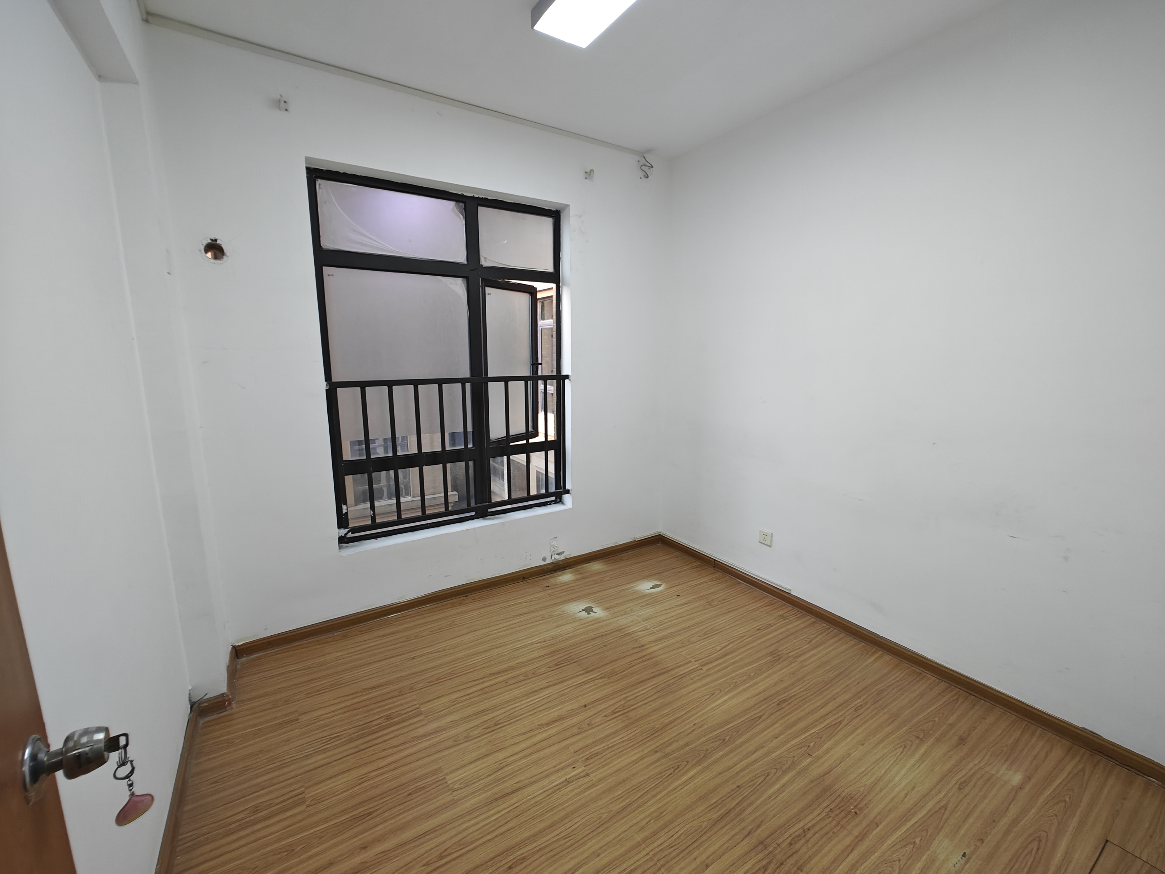 湘域城邦(湘域国际中心) 3室2厅1卫 4500.0元/月 湘域城邦(湘域国际中心) 3室2厅1卫 4500.0元/月室内图