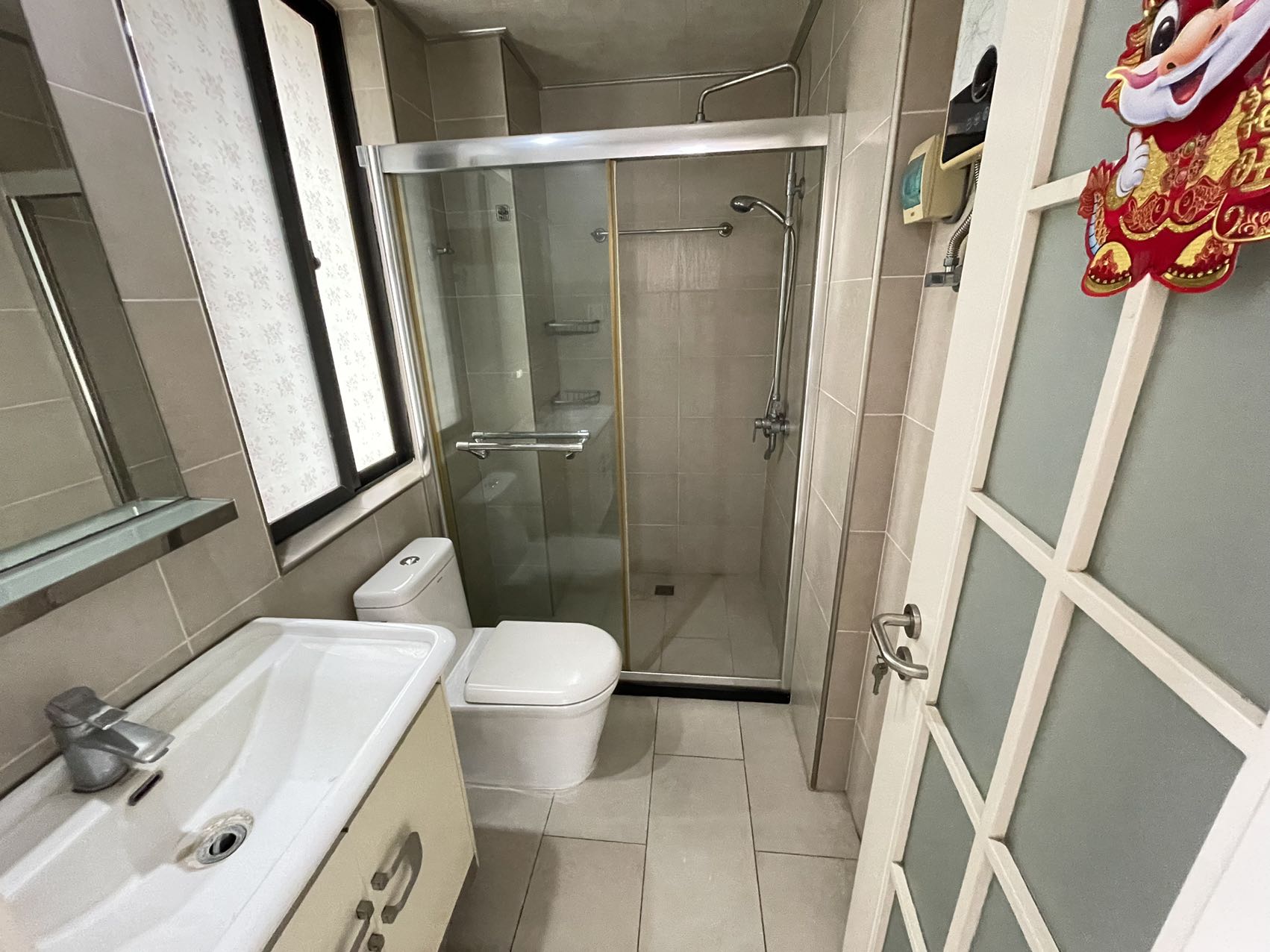 金城万花坊  3室2厅2卫    168.0万 金城万花坊  3室2厅2卫    168.0万室内图