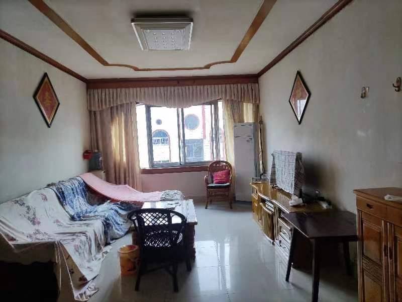 银环大厦  3室2厅1卫    1000.0元/月 银环大厦  3室2厅1卫    1000.0元/月室内图