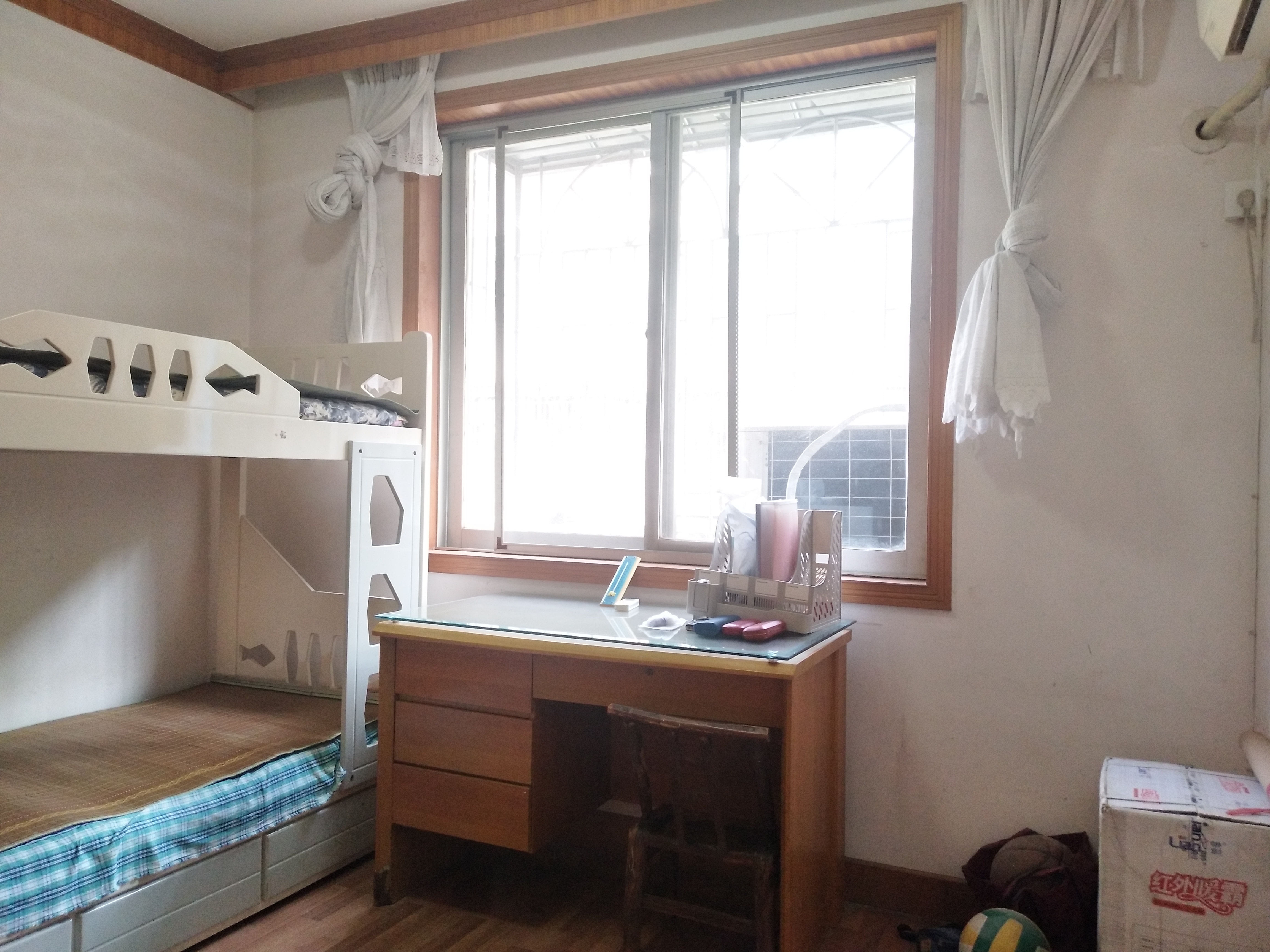 麻园湾测试所  3室1厅1卫   2600.00元/月室内图