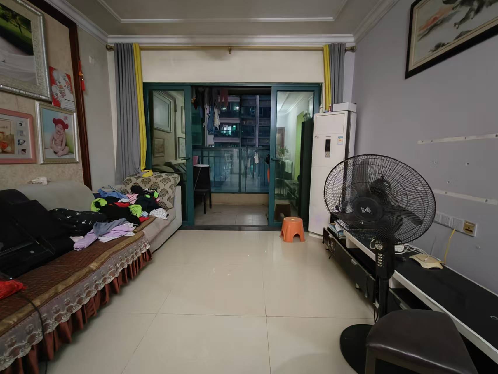 恒大名都 3室2厅1卫 2000.0元/月 恒大名都 3室2厅1卫 2000.0元/月室内图