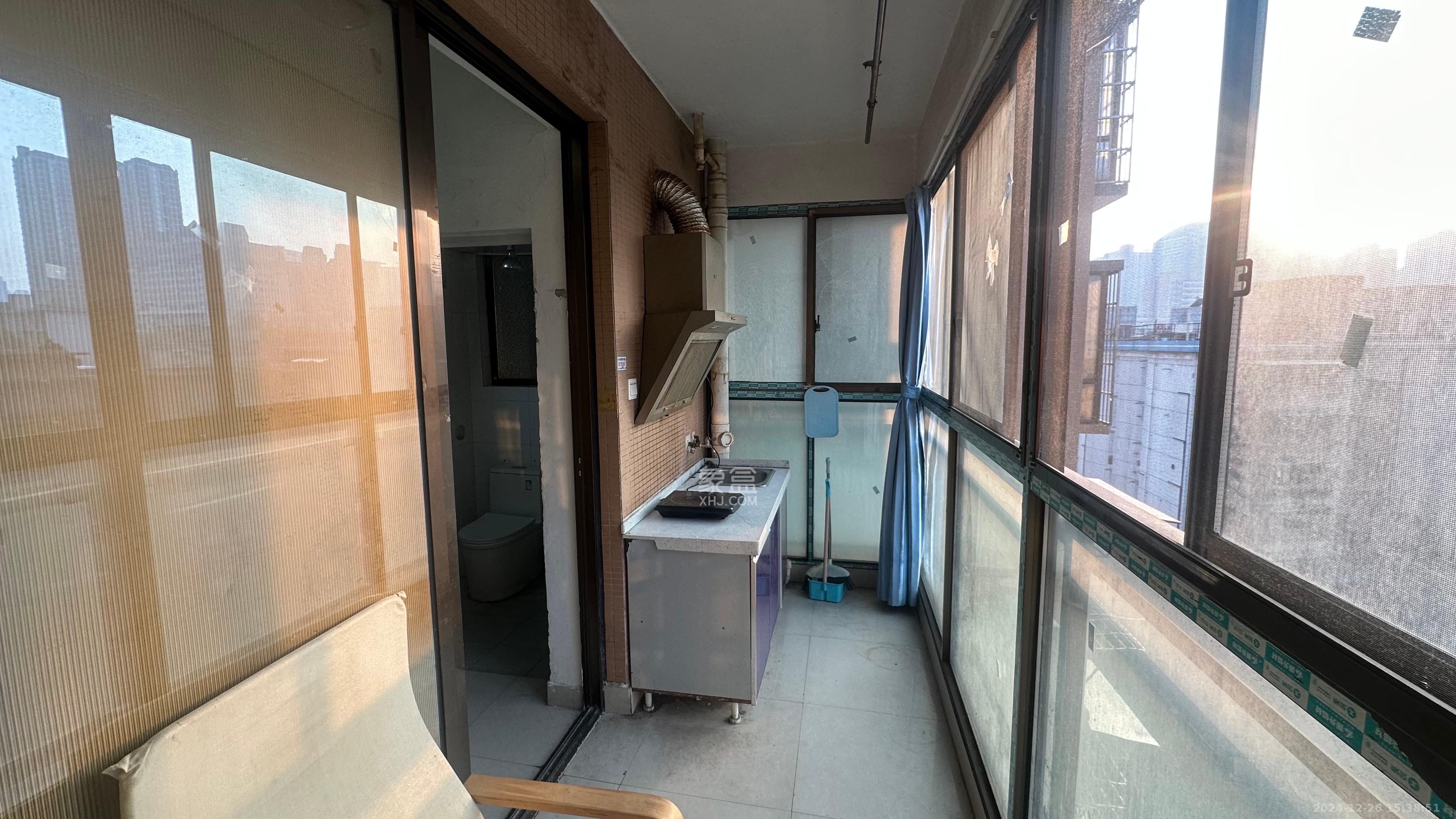 君悦紫园 1室0厅1卫 1700.0元/月 君悦紫园 1室0厅1卫 1700.0元/月室内图