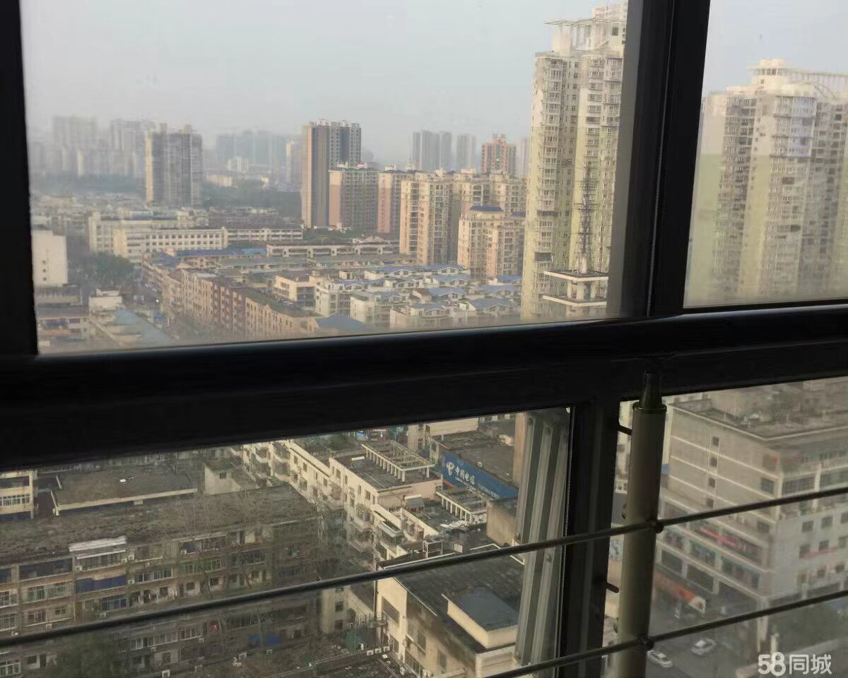 金城新正华 2室1厅1卫 1700.0元/月 金城新正华 2室1厅1卫 1700.0元/月室内图