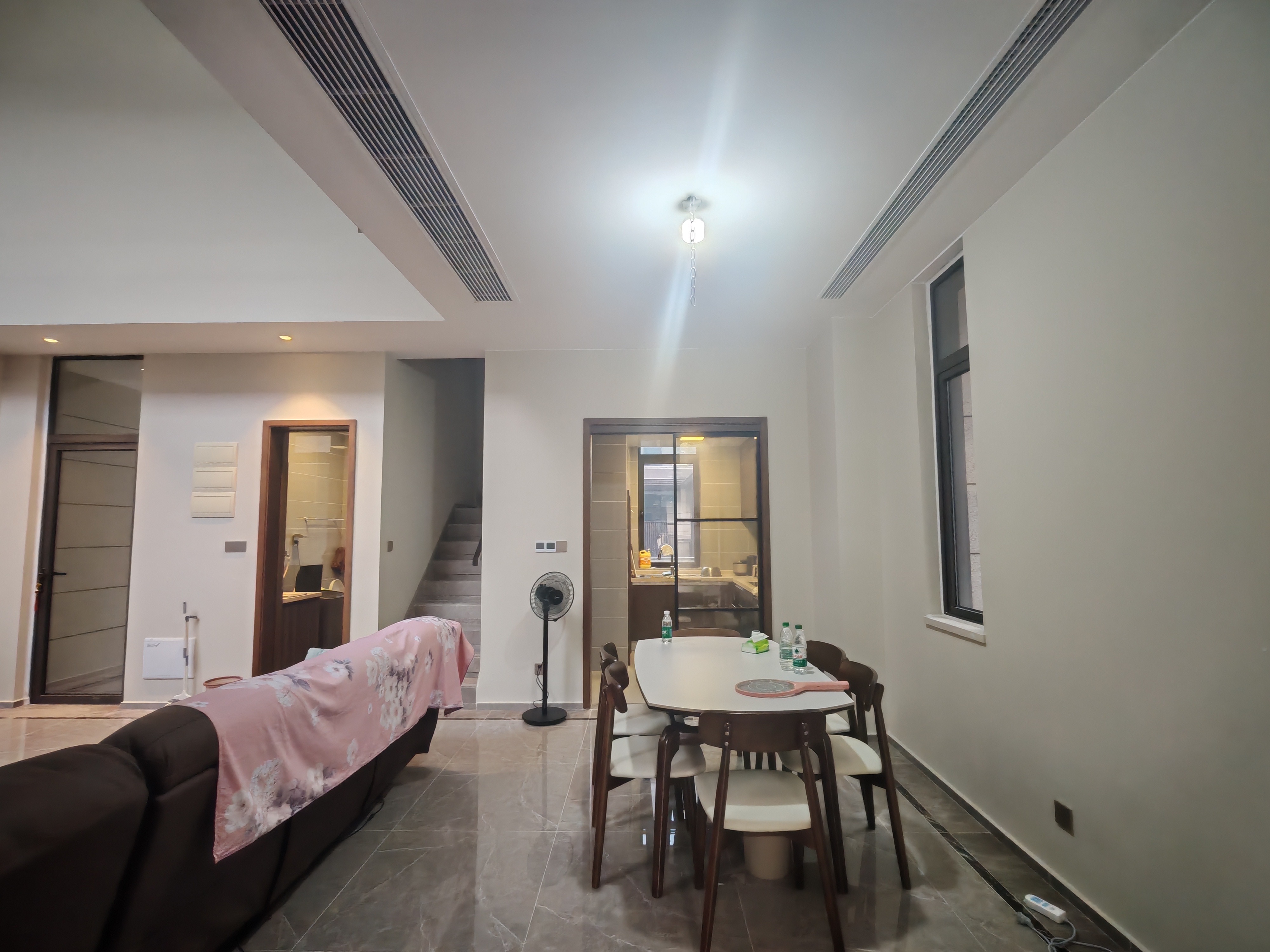 大华锦绣海岸三期 4室2厅3卫 11000.0元/月 大华锦绣海岸三期 4室2厅3卫 11000.0元/月室内图