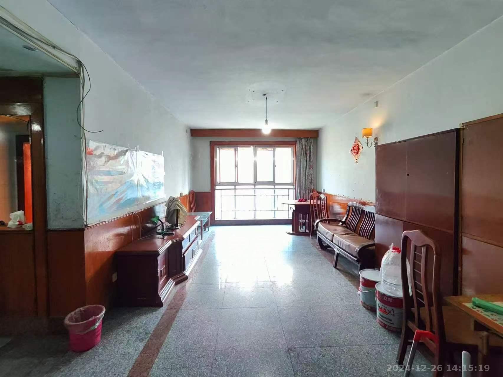 劳动局宿舍 2室1厅2卫 1500.0元/月 劳动局宿舍 2室1厅2卫 1500.0元/月室内图