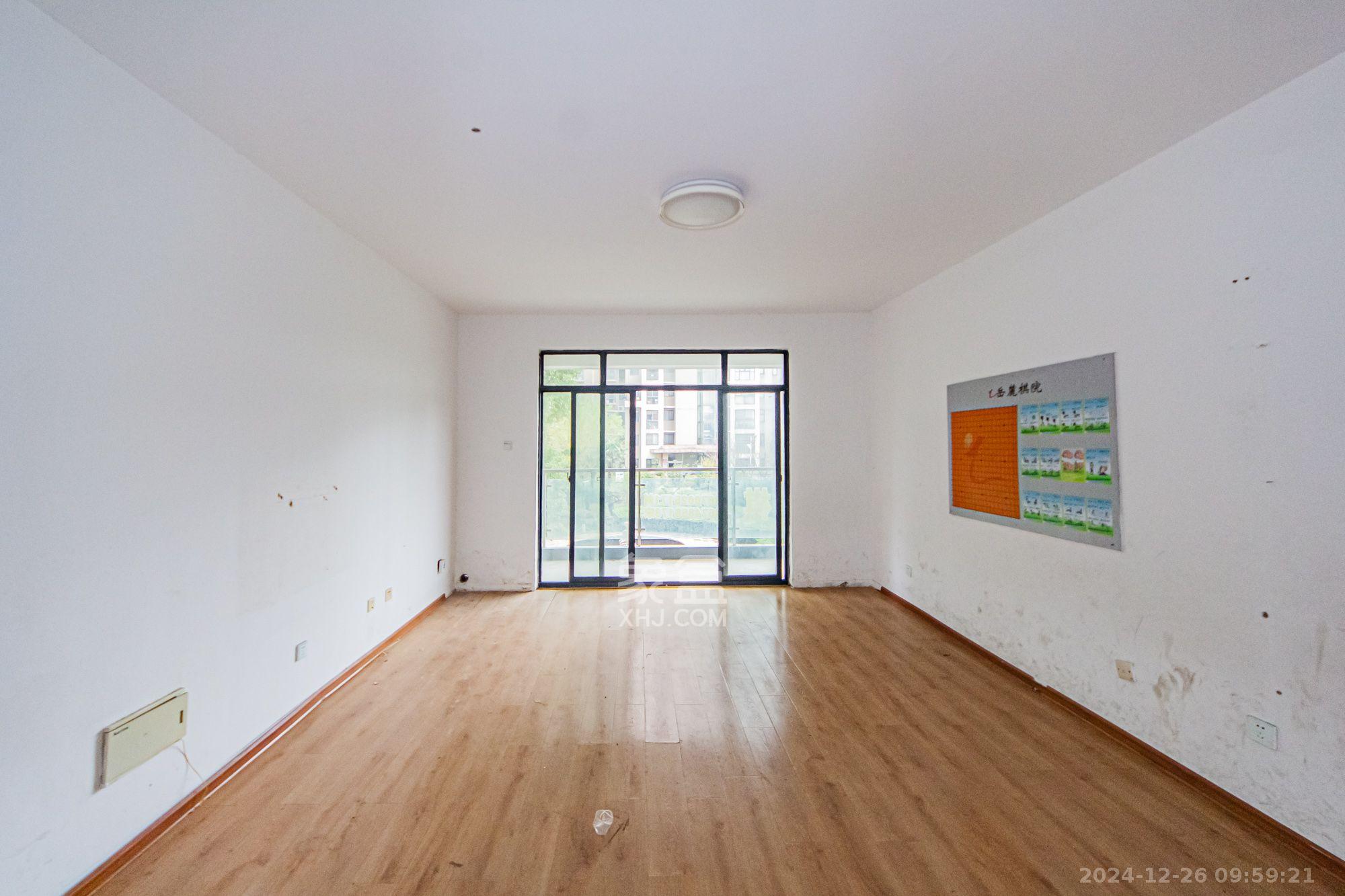 湘江世纪城融江苑 4室2厅2卫 2800.0元/月 湘江世纪城融江苑 4室2厅2卫 2800.0元/月室内图