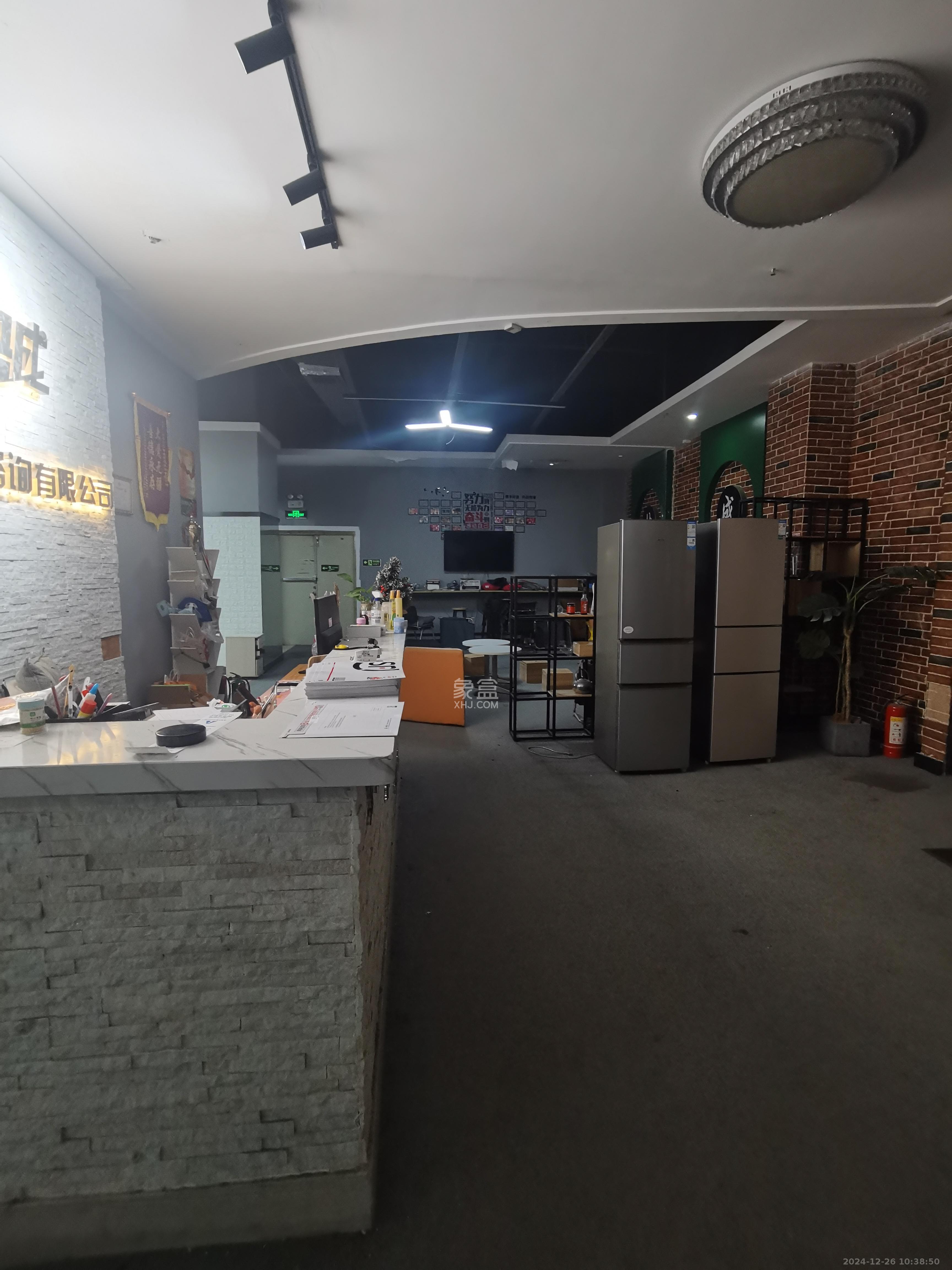 东岸城邦  1室0厅1卫   18000.00元/月室内图