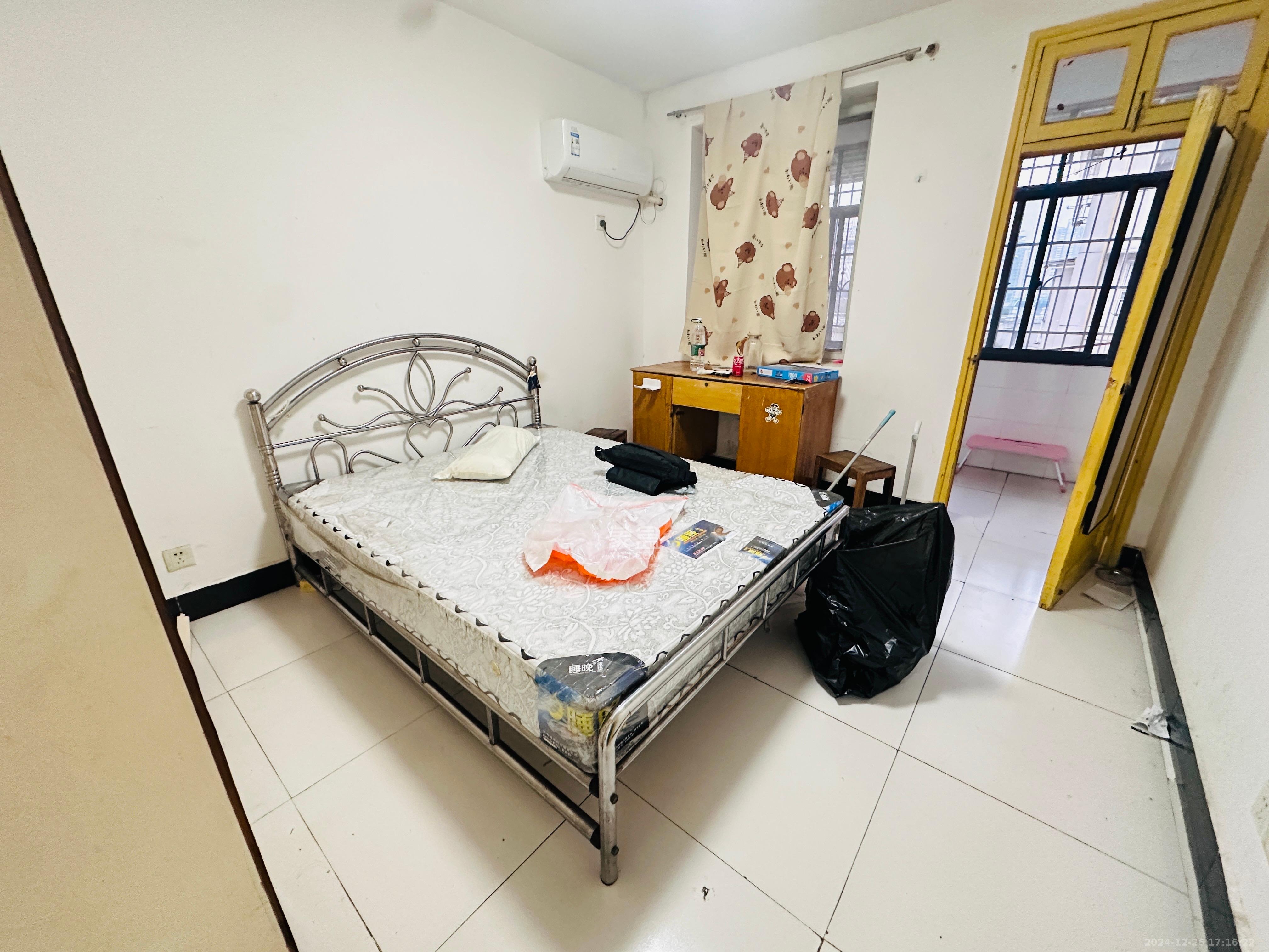 天心游路散盘 2室1厅1卫 1000.0元/月 天心游路散盘 2室1厅1卫 1000.0元/月室内图