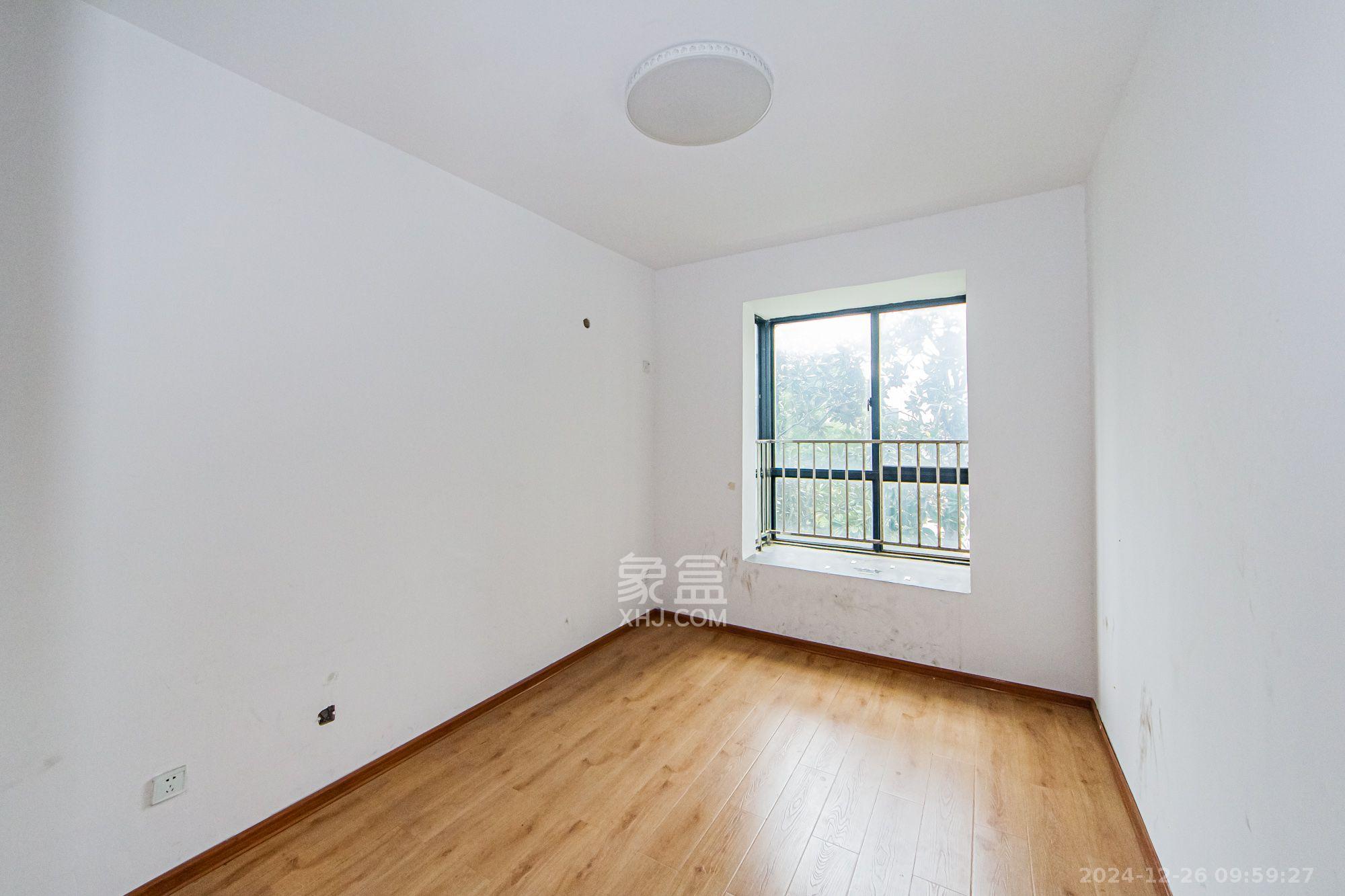 湘江世纪城融江苑 4室2厅2卫 2800.0元/月 湘江世纪城融江苑 4室2厅2卫 2800.0元/月室内图