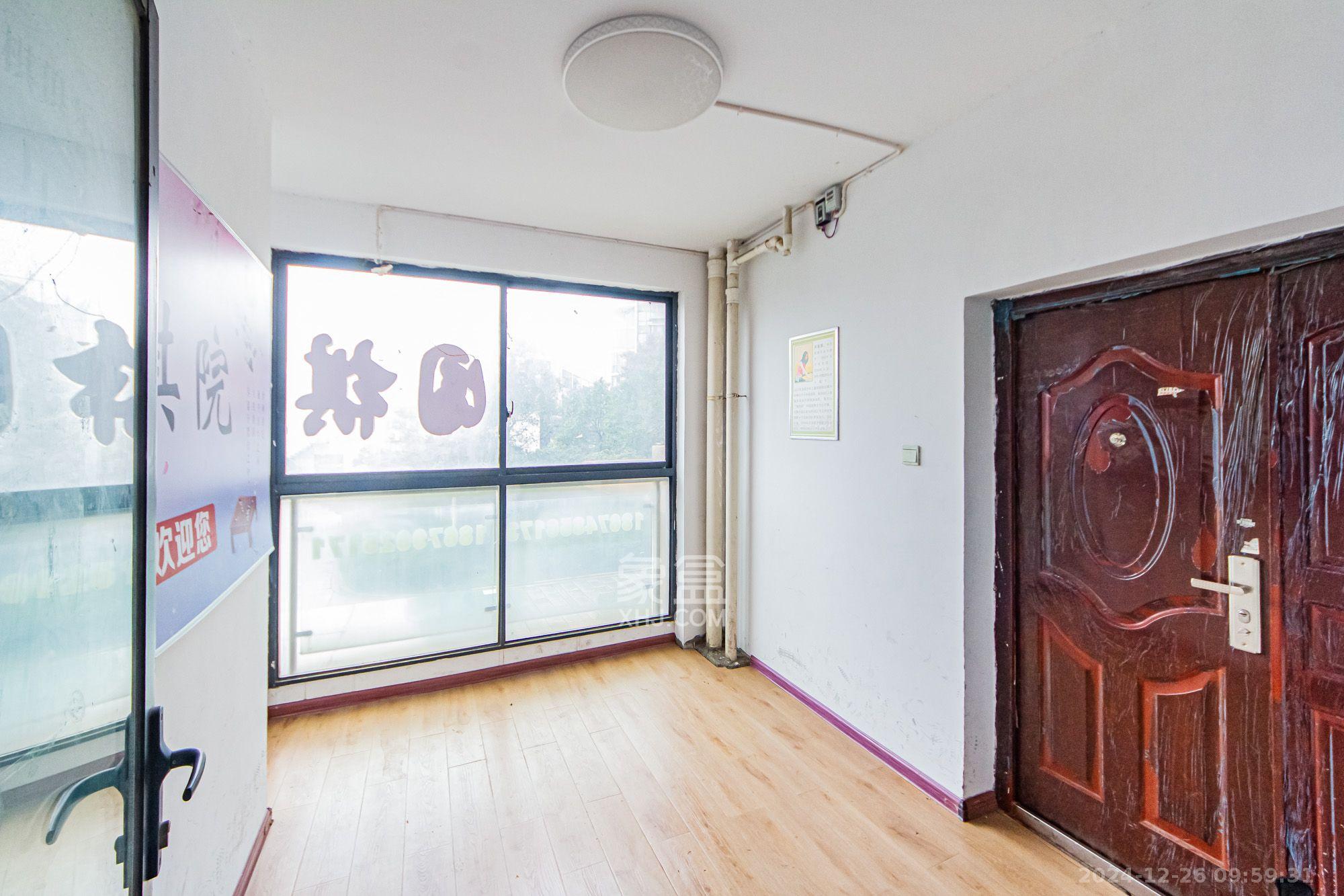 湘江世纪城融江苑 4室2厅2卫 2800.0元/月 湘江世纪城融江苑 4室2厅2卫 2800.0元/月室内图