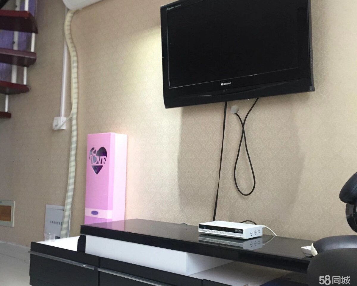 金城新正华 2室1厅1卫 1700.0元/月 金城新正华 2室1厅1卫 1700.0元/月室内图