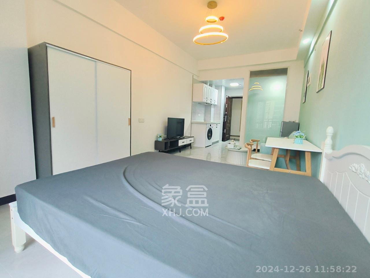 万润时光里  1室0厅0卫   1900.00元/月