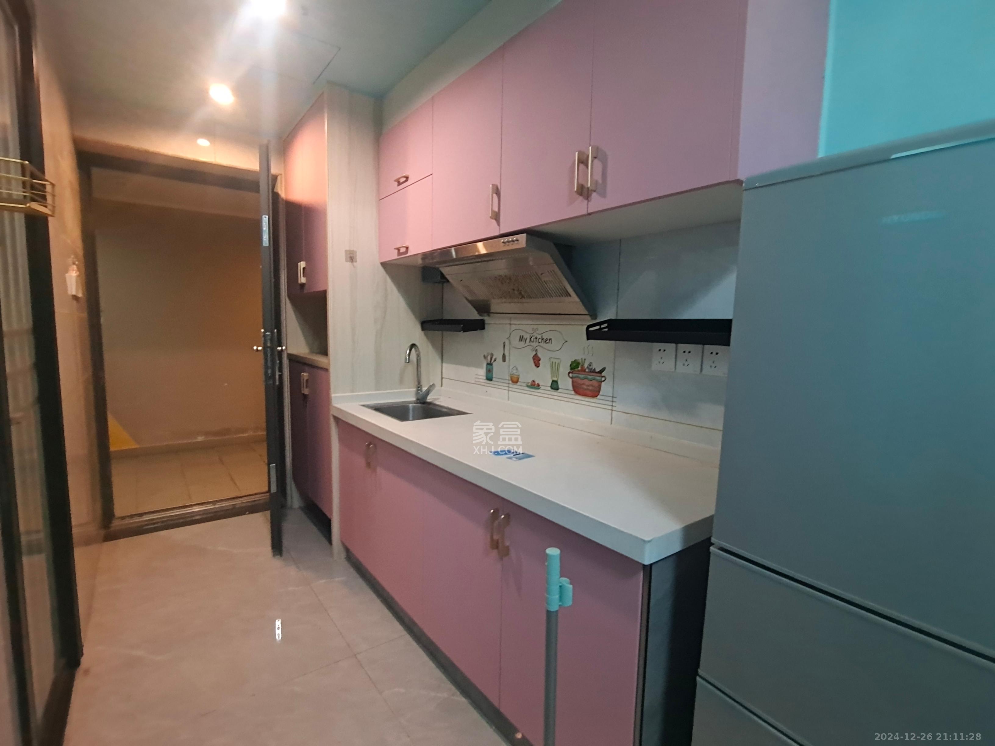 芙蓉万国城MOMA(卓越汇富苑) 1室0厅0卫 1400.0元/月 芙蓉万国城MOMA(卓越汇富苑) 1室0厅0卫 1400.0元/月室内图