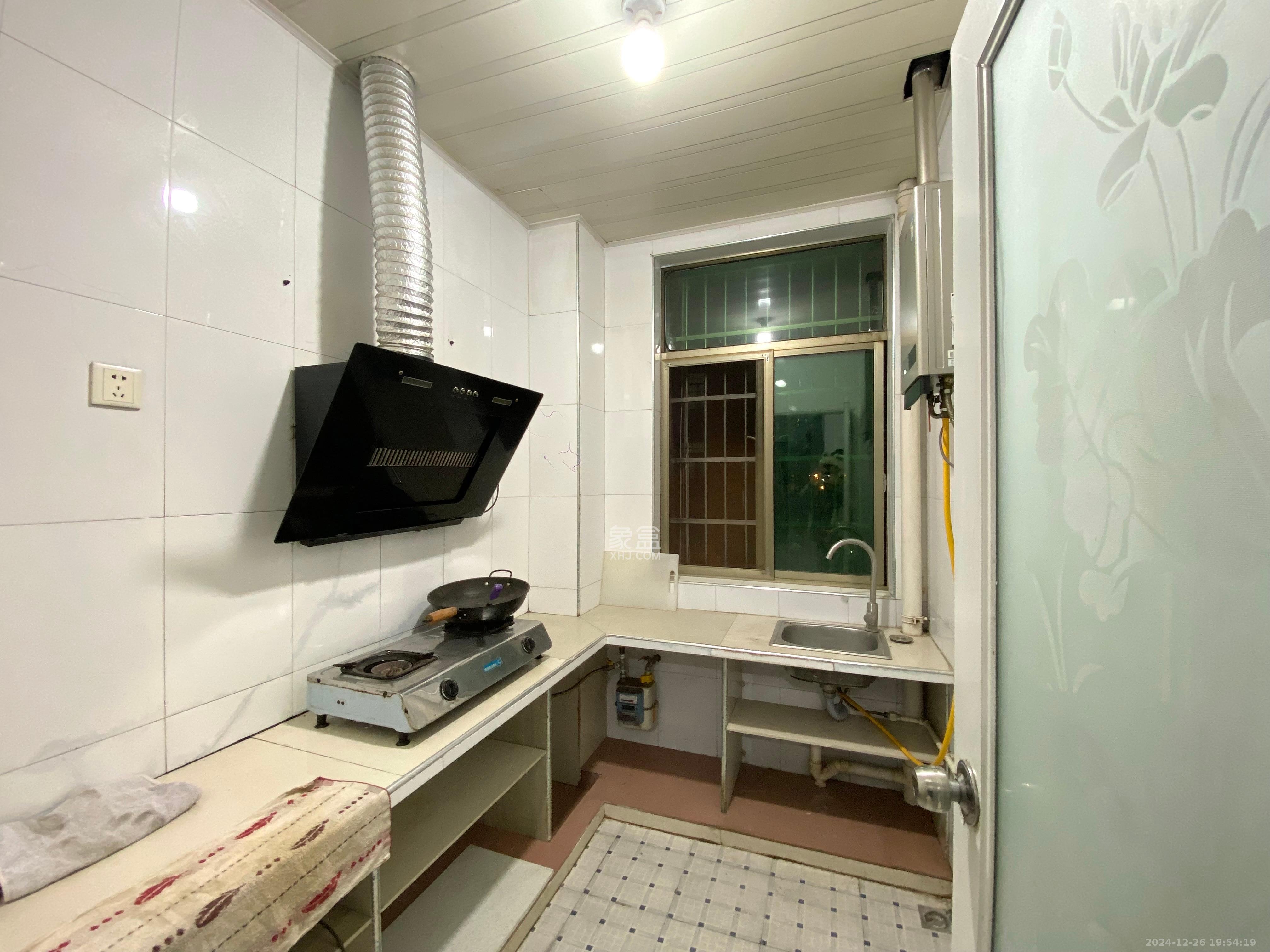 和平小区 3室2厅1卫 1600.0元/月 和平小区 3室2厅1卫 1600.0元/月室内图