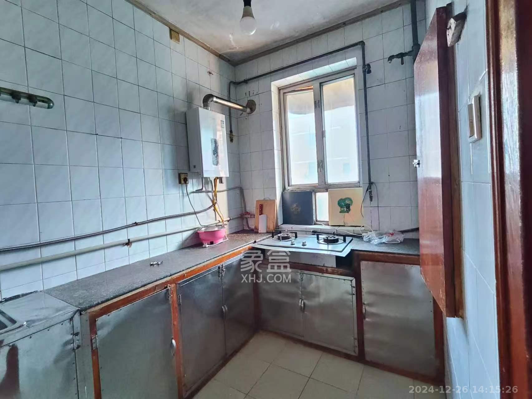 劳动局宿舍 2室1厅2卫 1500.0元/月 劳动局宿舍 2室1厅2卫 1500.0元/月室内图