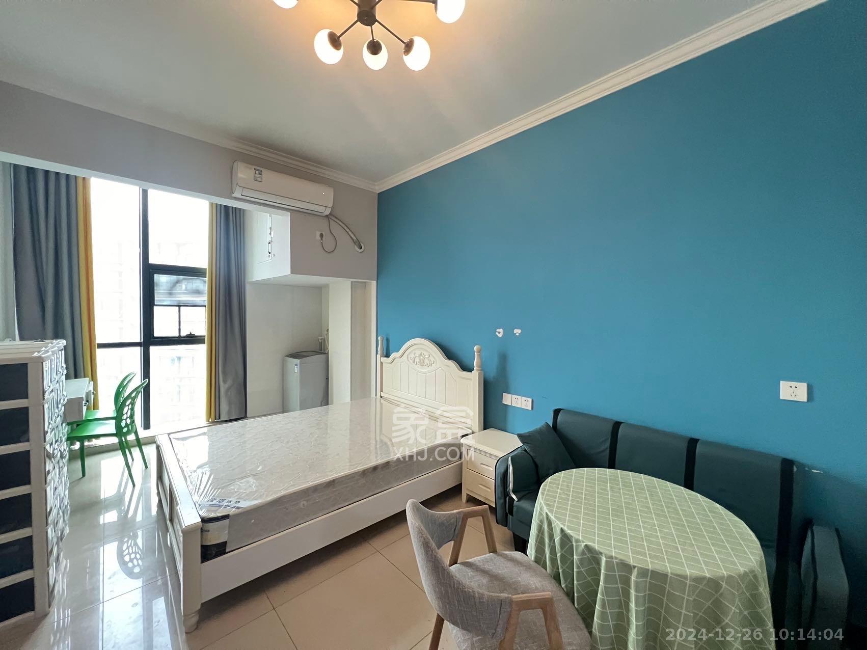 东盈商业广场(华泉城市广场)  1室1厅1卫    1700.0元/月 东盈商业广场(华泉城市广场)  1室1厅1卫    1700.0元/月