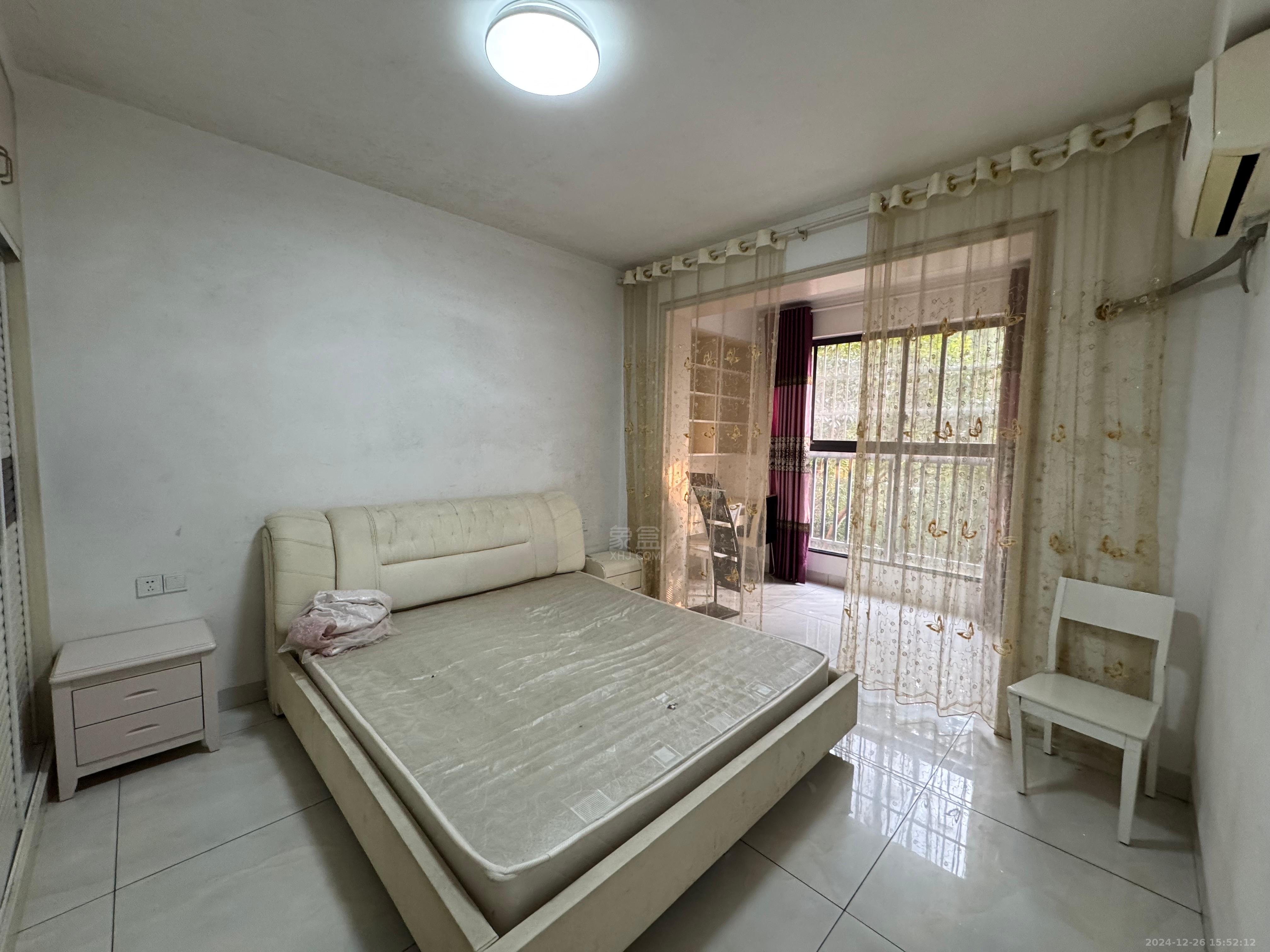 泰山公馆 1室2厅1卫 1600.0元/月 泰山公馆 1室2厅1卫 1600.0元/月室内图