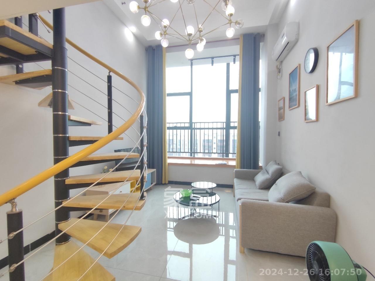 裕天国际商汇中心  1室1厅1卫    1800.0元/月 裕天国际商汇中心  1室1厅1卫    1800.0元/月