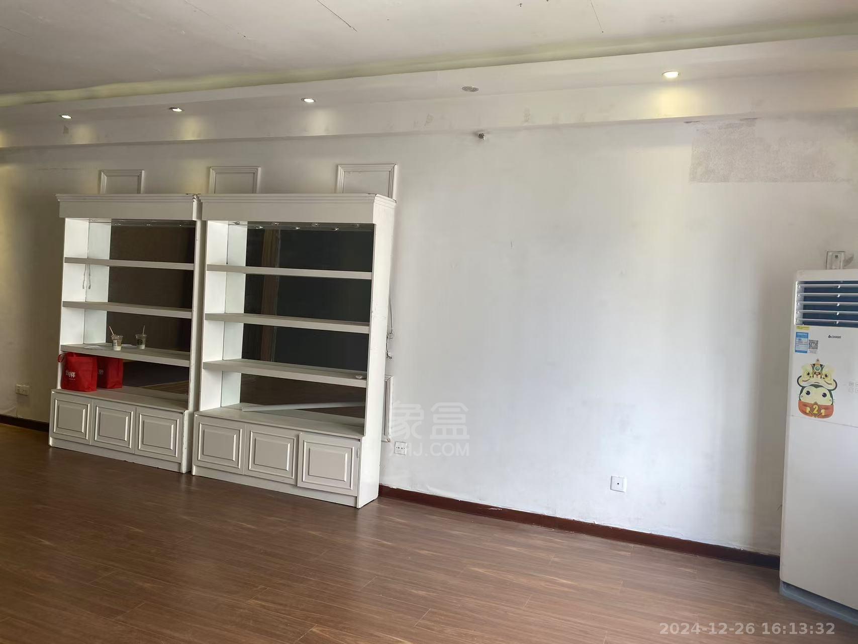 时尚新天地(平和堂) 1室1厅1卫 1100.0元/月 时尚新天地(平和堂) 1室1厅1卫 1100.0元/月室内图