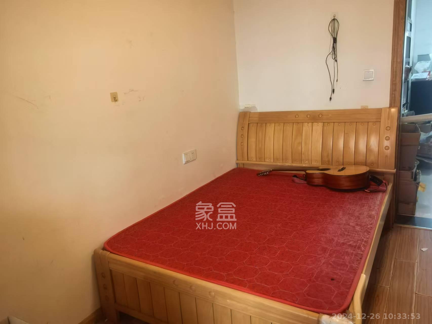 至雅小玲家园 3室2厅2卫 1980.0元/月 至雅小玲家园 3室2厅2卫 1980.0元/月室内图