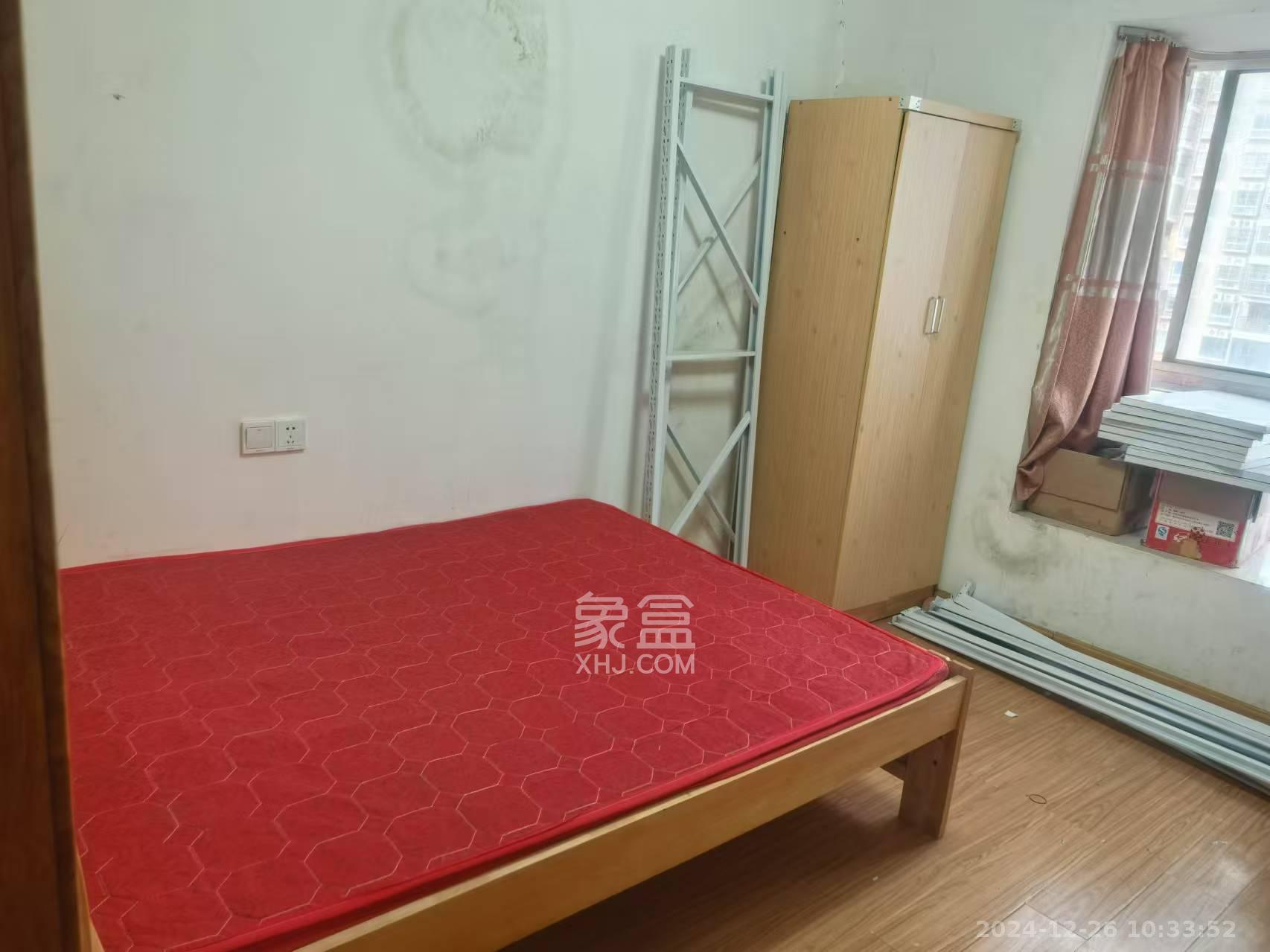 至雅小玲家园 3室2厅2卫 1980.0元/月 至雅小玲家园 3室2厅2卫 1980.0元/月室内图