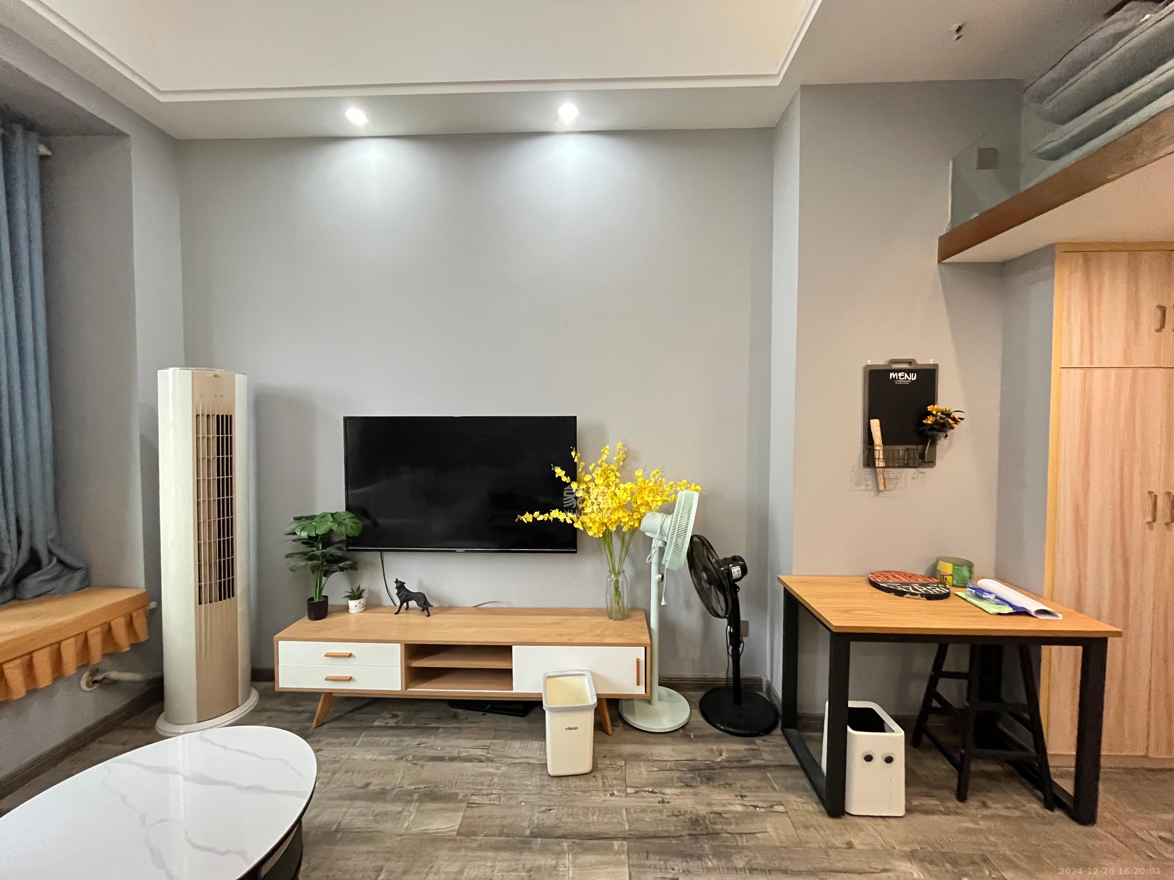 荣悦台  1室1厅1卫   2200.00元/月室内图