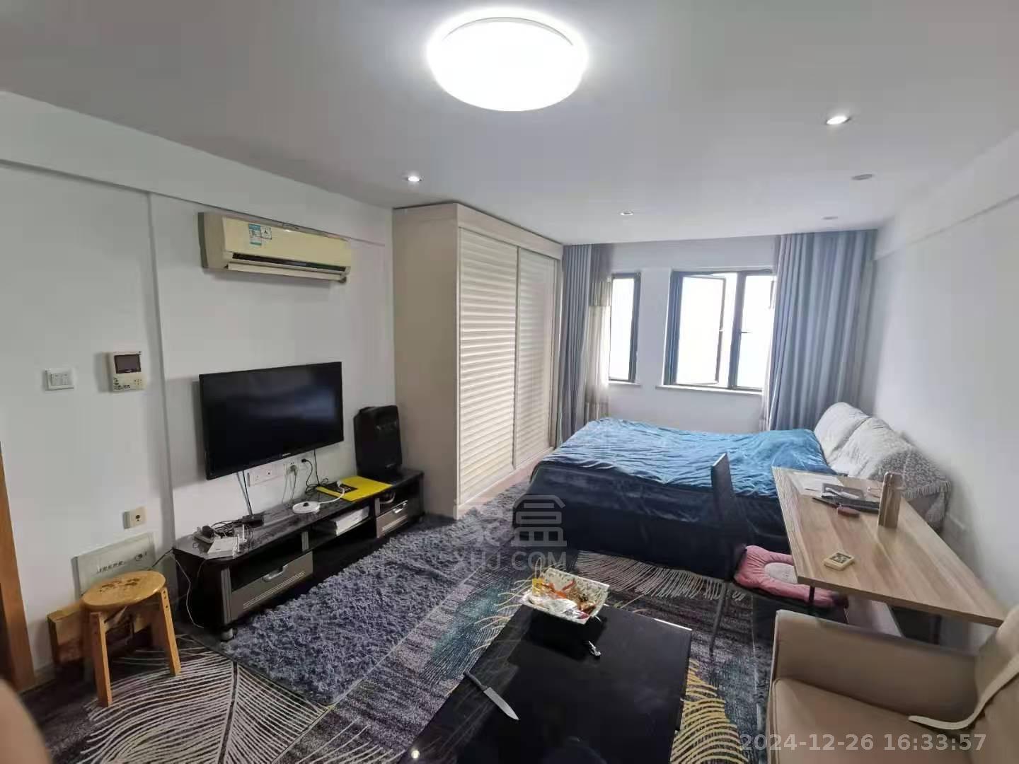 山水国际 1室1厅1卫 1500.0元/月 山水国际 1室1厅1卫 1500.0元/月室内图