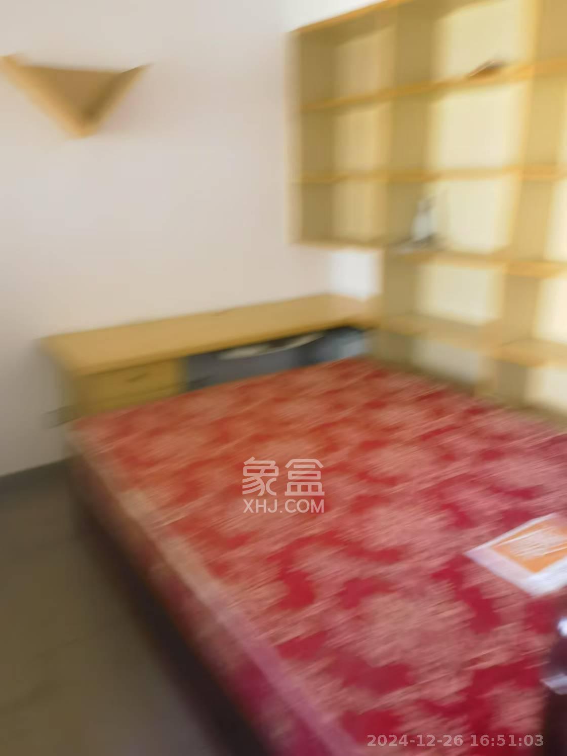 桐荫里社区  5室2厅2卫    6000.0元/月 桐荫里社区  5室2厅2卫    6000.0元/月室内图