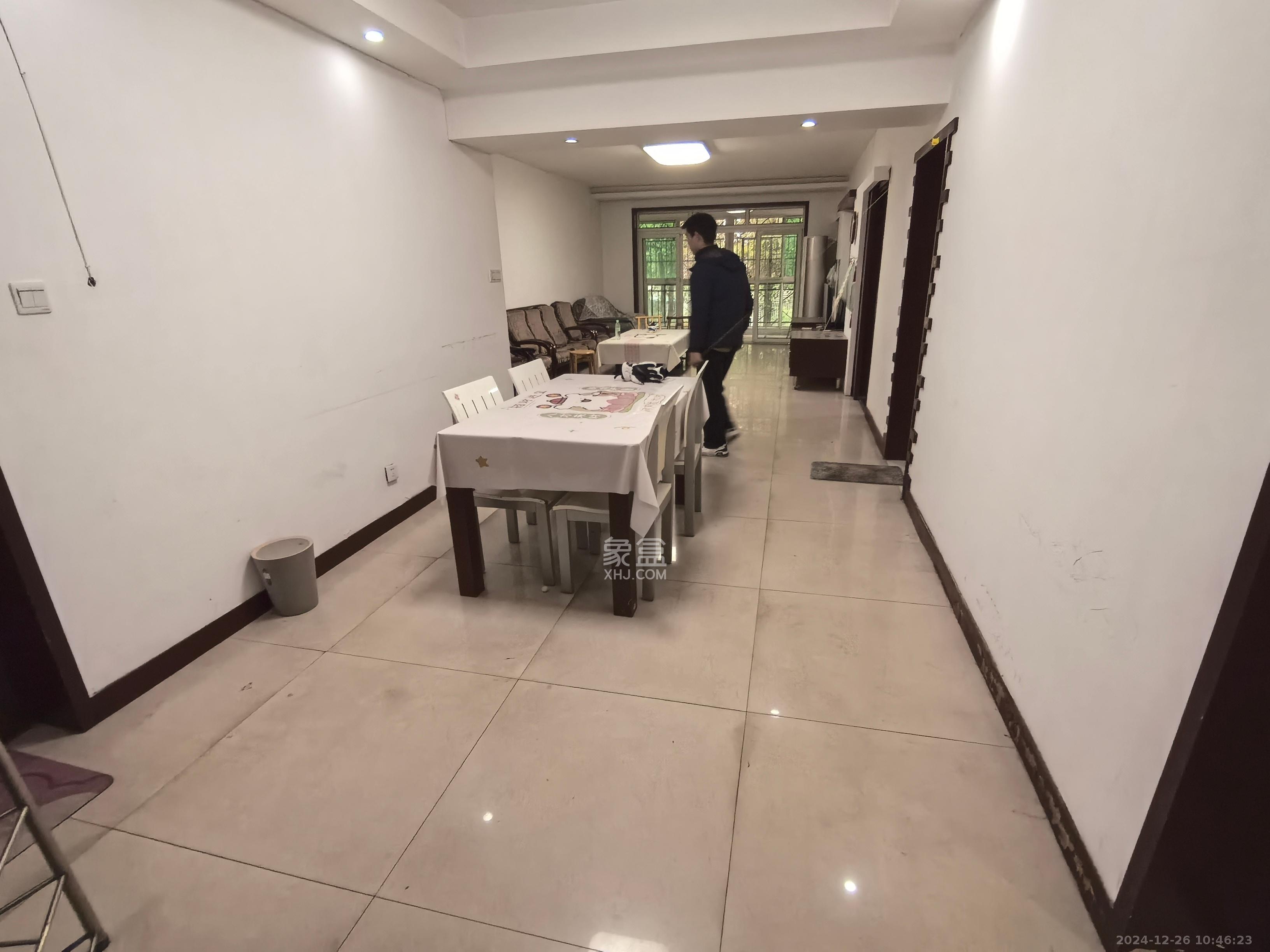 宝庆金都 3室2厅1卫 2600.0元/月 宝庆金都 3室2厅1卫 2600.0元/月室内图