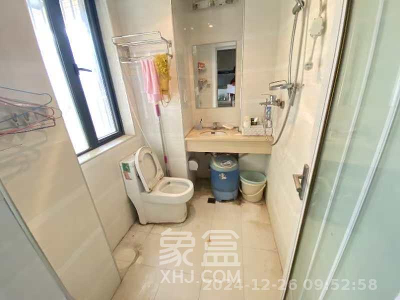 观园国际公寓  0室0厅1卫   1500.00元/月室内图