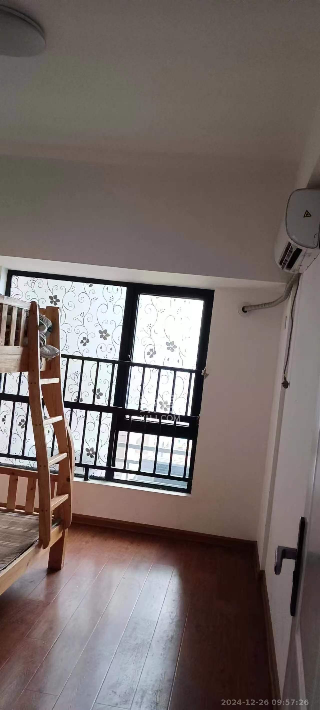 创世纪广场 3室2厅2卫 2400.0元/月 创世纪广场 3室2厅2卫 2400.0元/月室内图