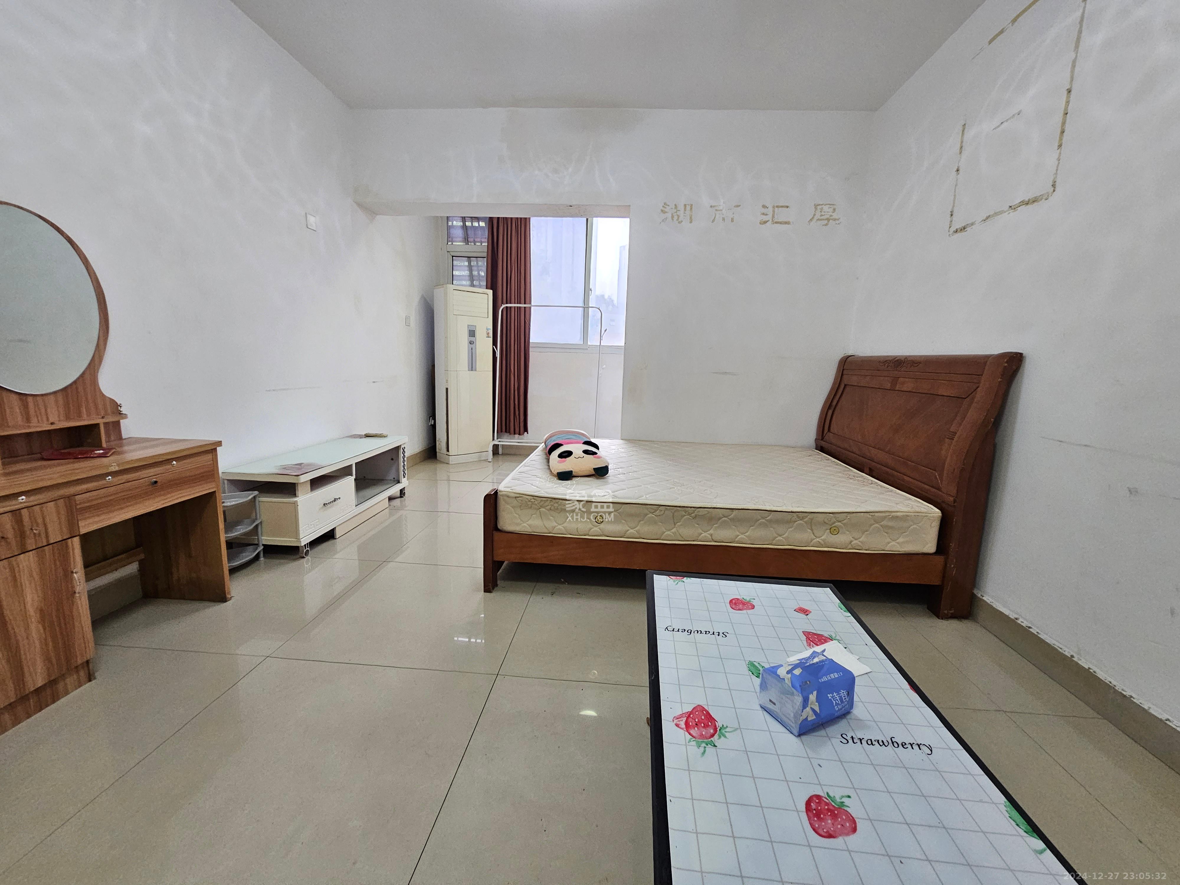 金泉公寓 1室0厅0卫 1200.0元/月 金泉公寓 1室0厅0卫 1200.0元/月室内图