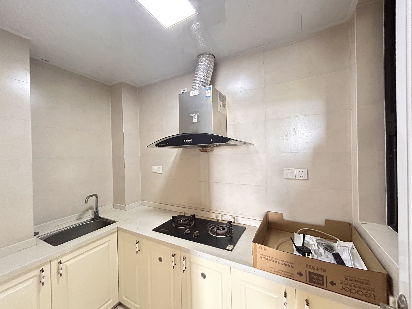 滨海新天地  1室1厅1卫    81.0万 滨海新天地  1室1厅1卫    81.0万室内图