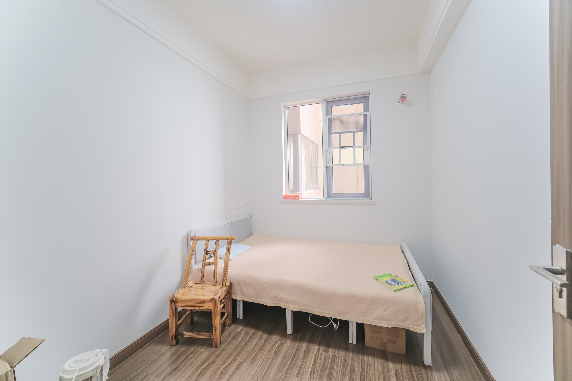 保利香槟国际 4室2厅2卫 100.0万 保利香槟国际 4室2厅2卫 100.0万卧室