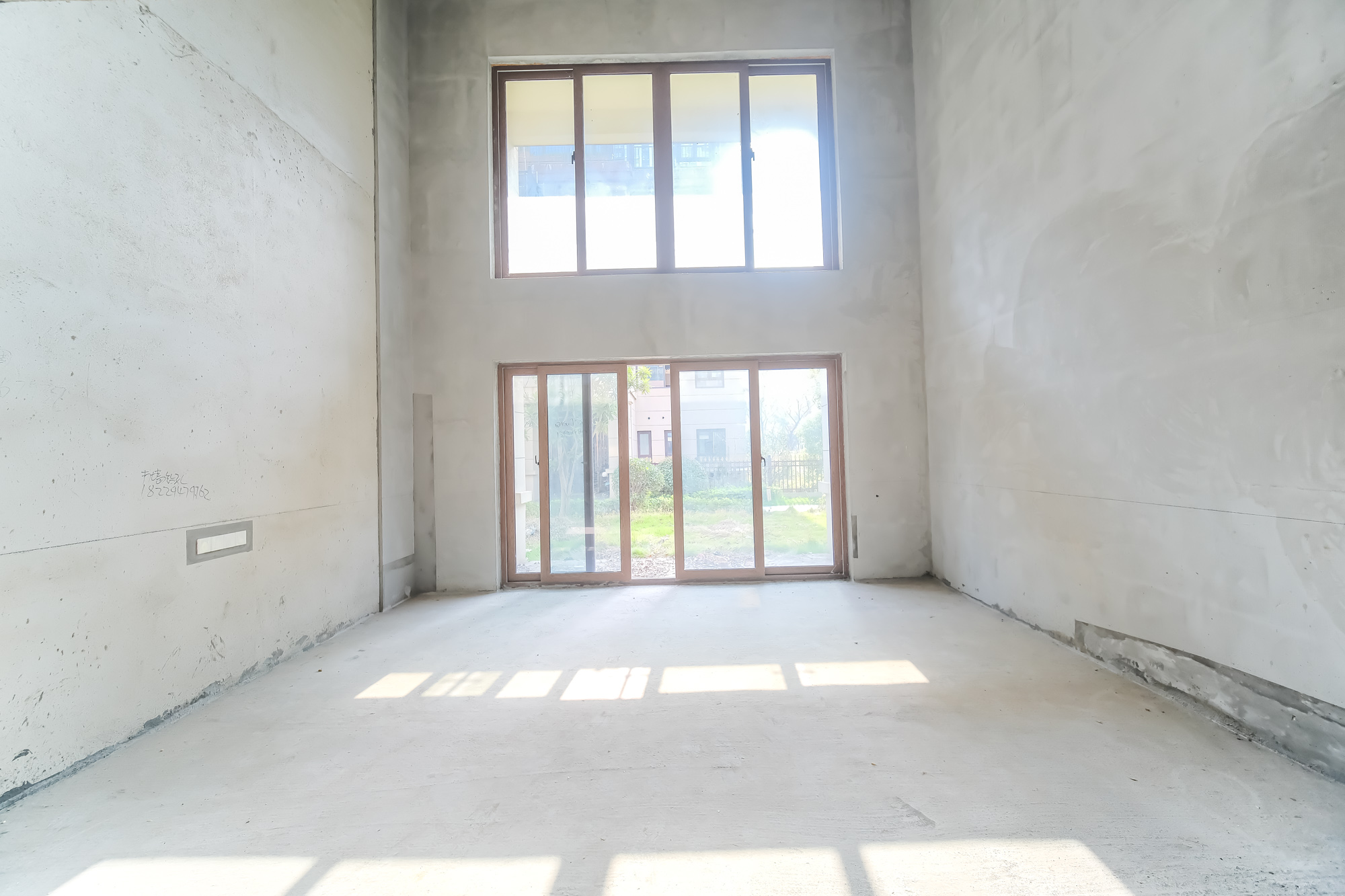 碧桂园翘楚棠  5室2厅3卫    300.0万 碧桂园翘楚棠  5室2厅3卫    300.0万