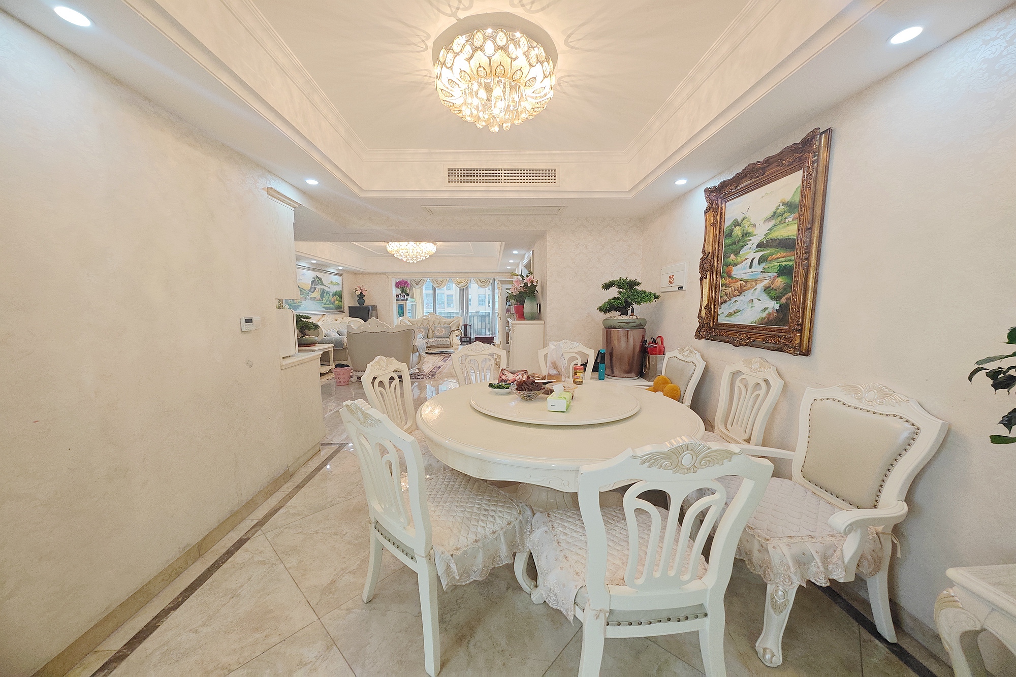 万博汇  4室2厅1卫    280.0万 万博汇  4室2厅1卫    280.0万客厅